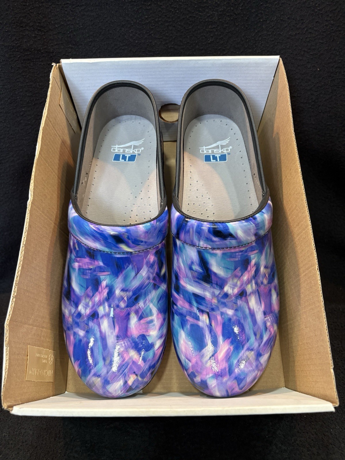 Dansko New In Box LT Pro Crush Patent Blue Women’s Size 42 / 11.5-12 Clogs