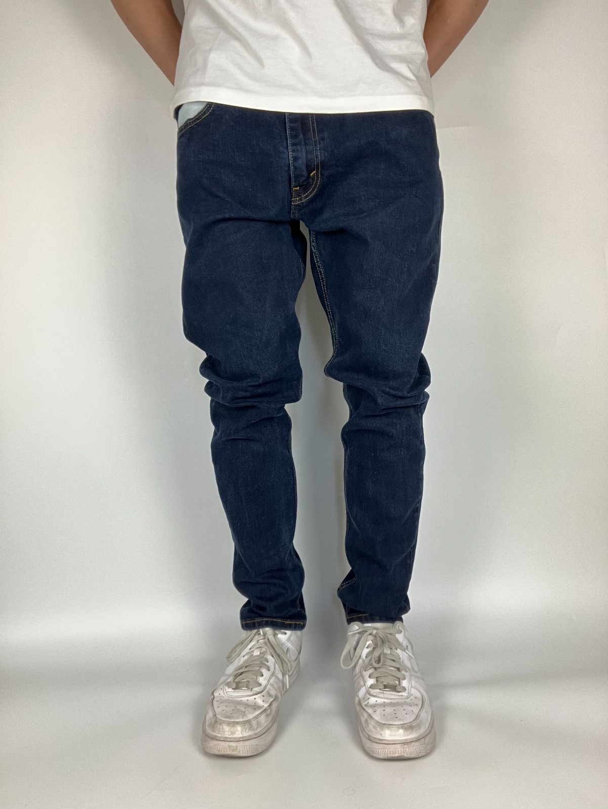 Vintage Levi’s 512 2000 Y2K Navy Blue Relaxed Fit Denim Jeans W36 L32