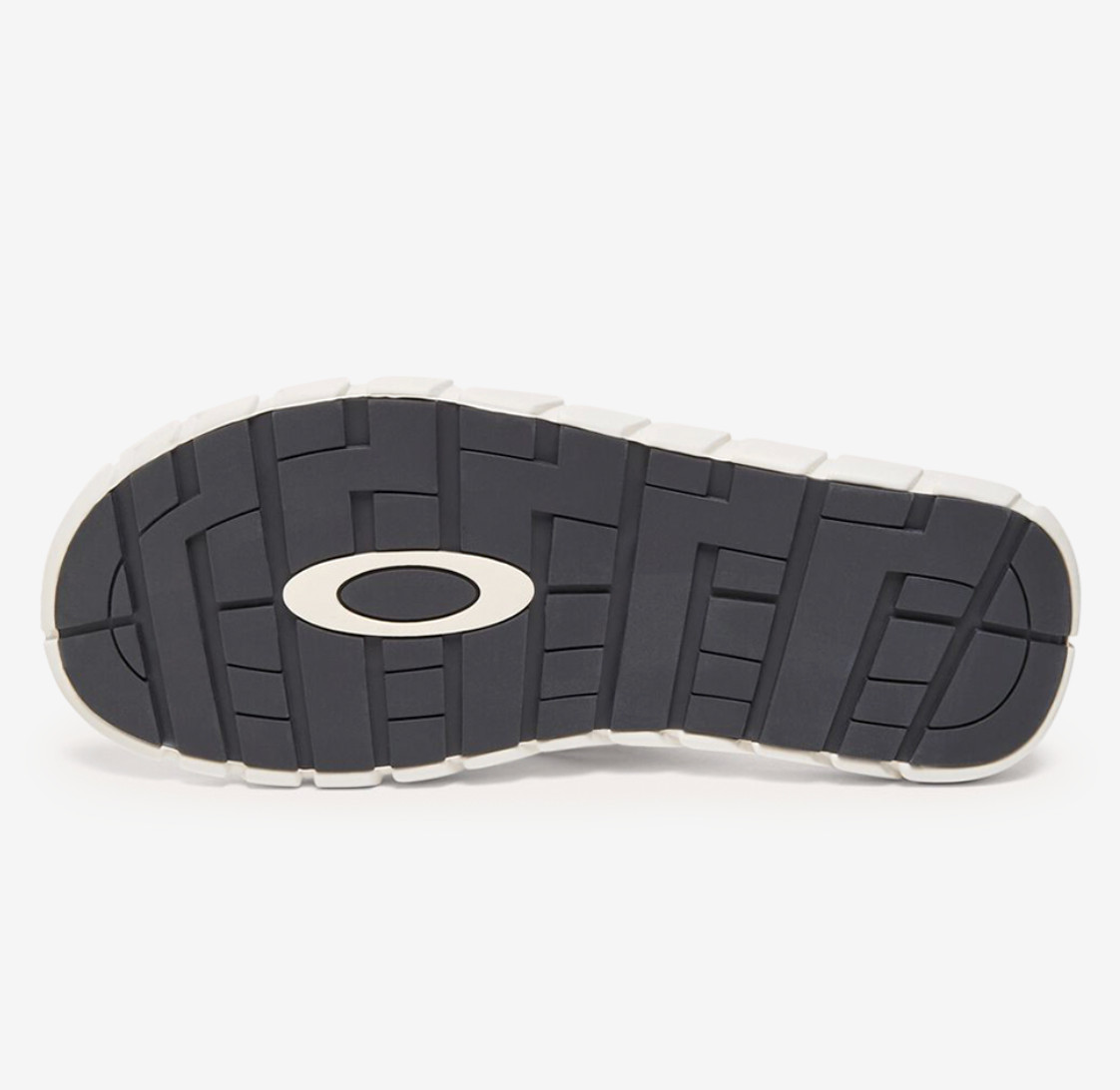 Oakley Operative Sandal 2.0 Mens Thong Sandals White 13477100