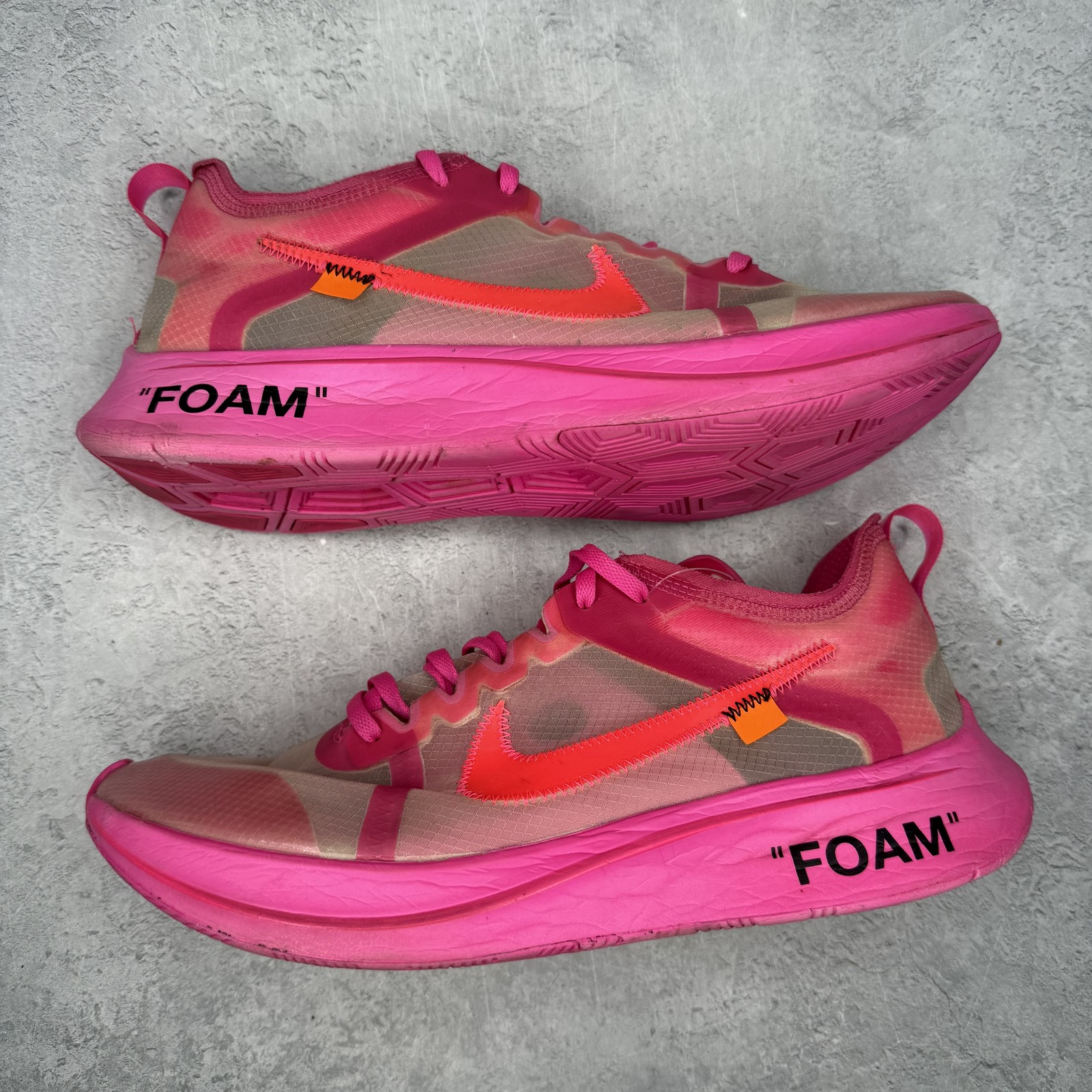 11.5M/13WNike Zoom Fly Off-White Pink *pre-owned* SIZE 11.5AJ4588-600Pre-Owned