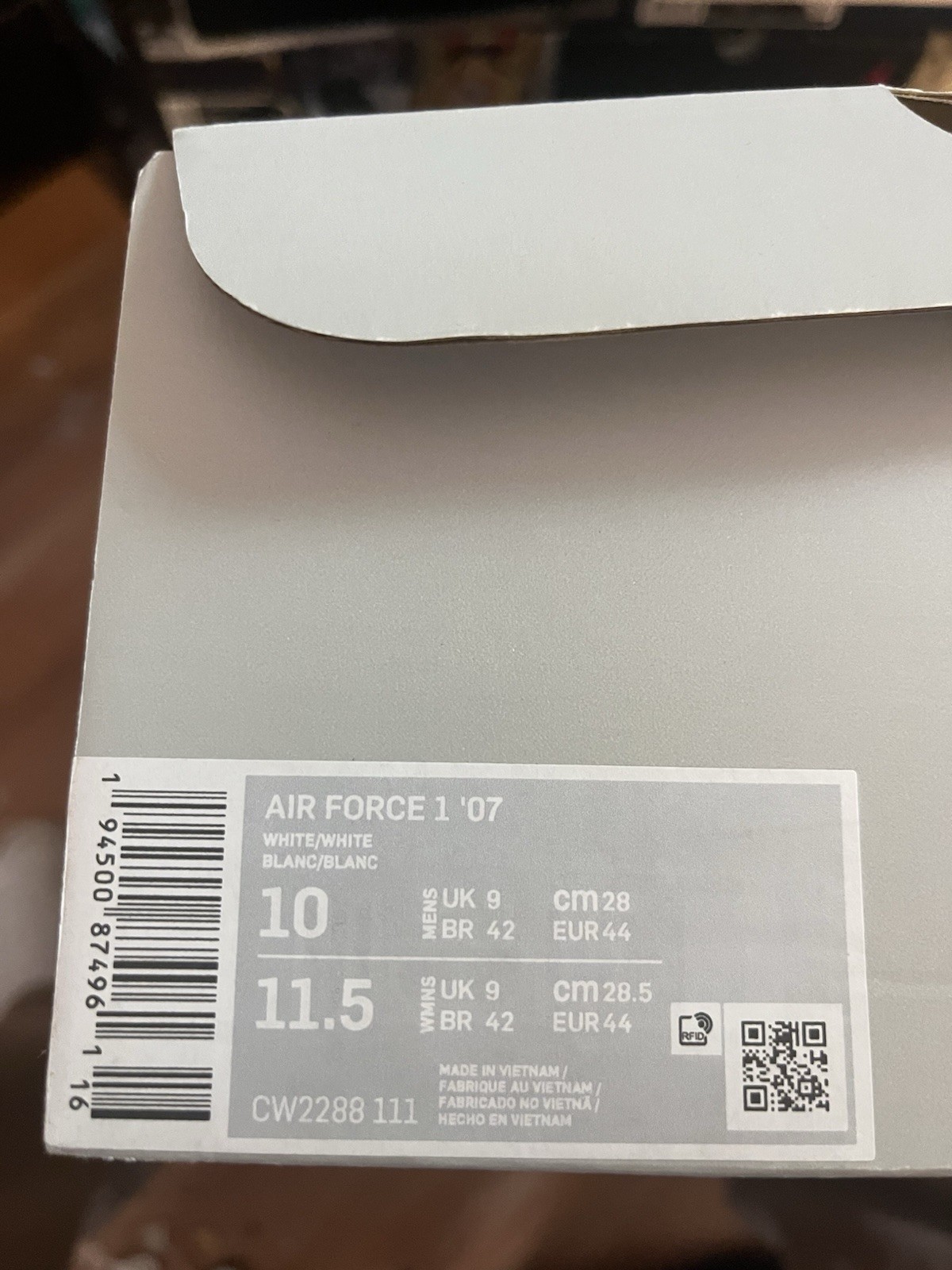 Use Jordan 12 Playoff