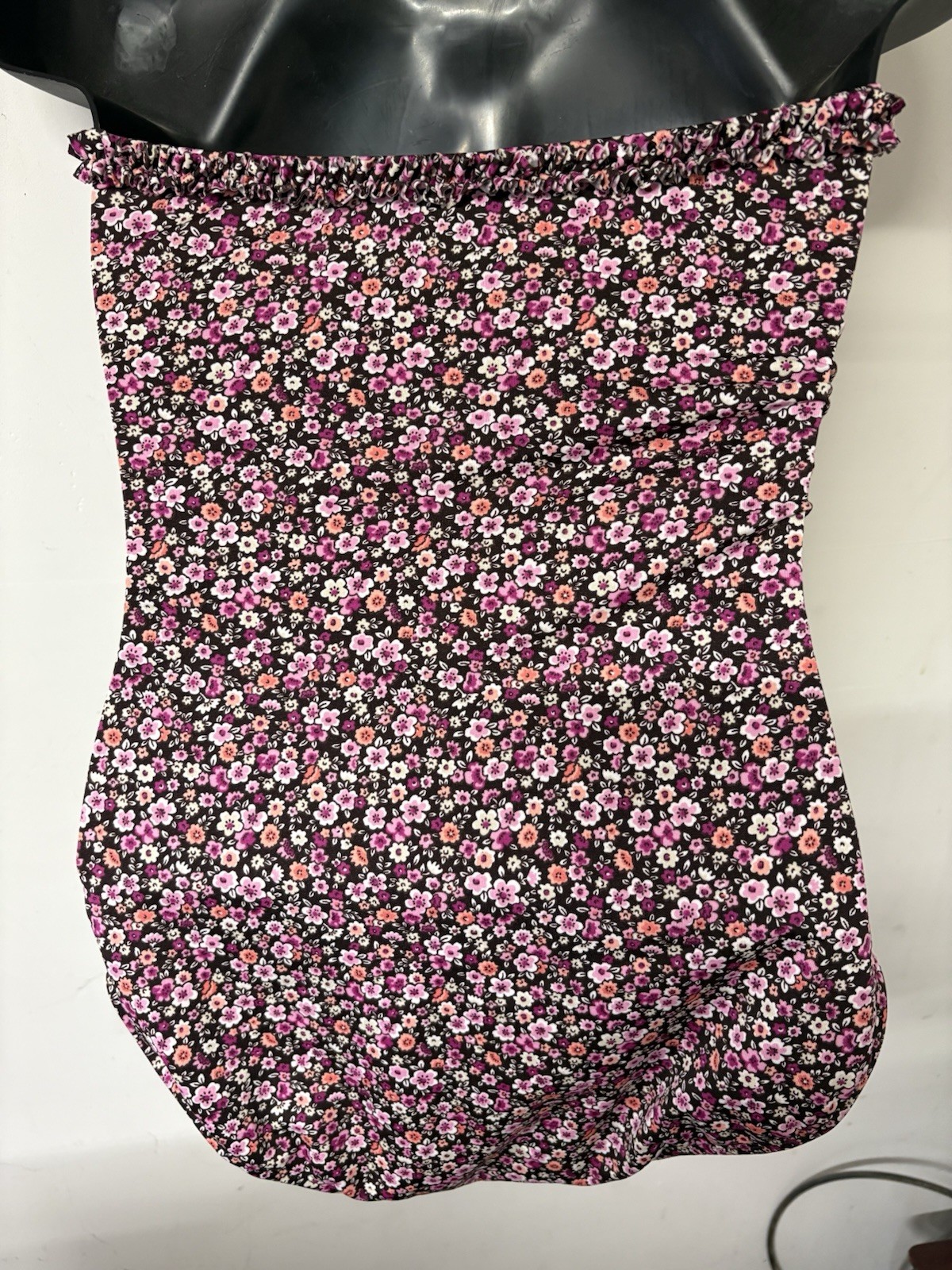 GABAR ONE PIECE SWIMSUIT WOMENS SIZE 12 Pastel FLORAL Built In Bra Slimming