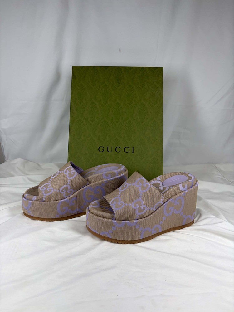 Gucci Jumbo Angelina GG Canvas 4” Platform Sandals US Size 10.5 SPB JA-369500