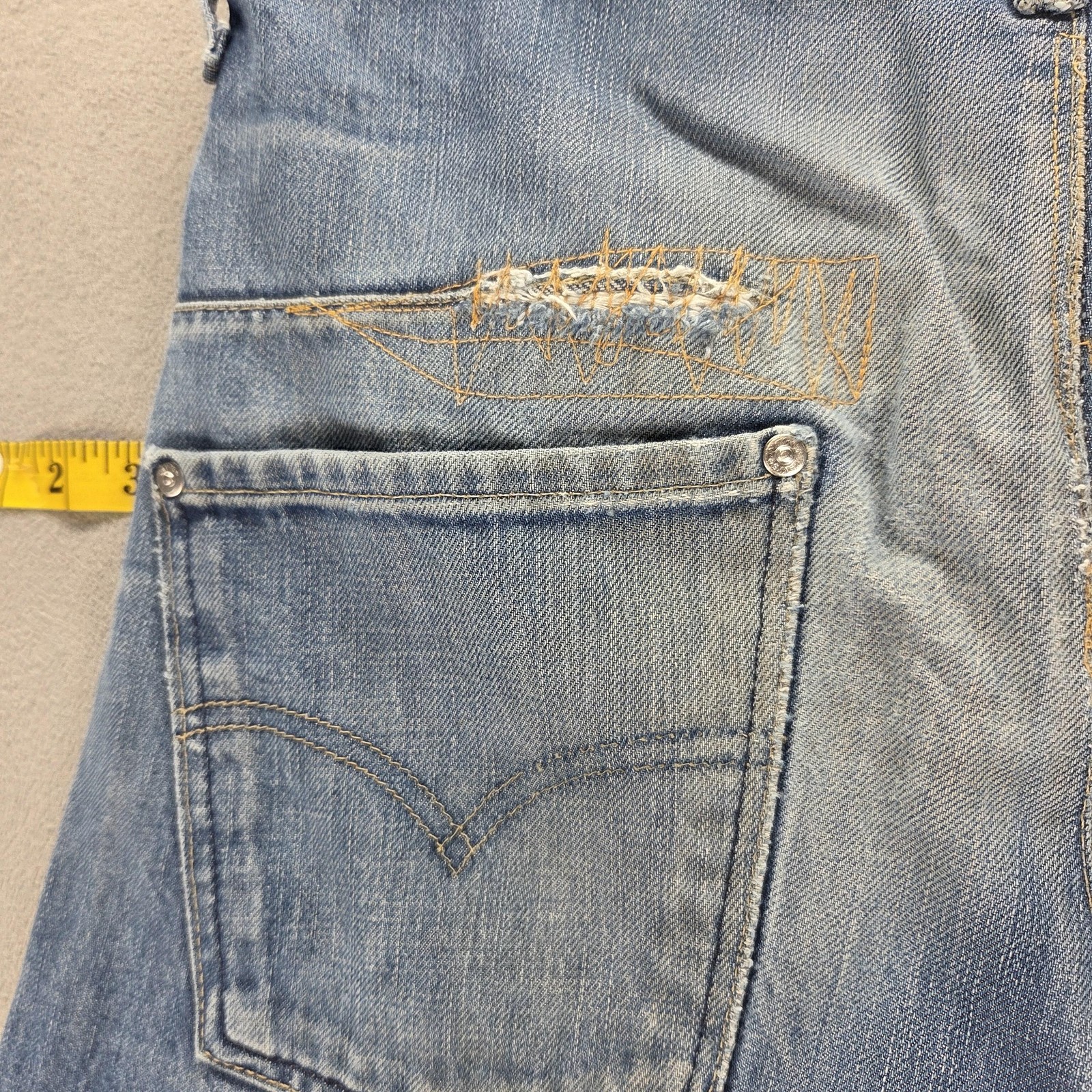 Vintage Levis Engineered Jeans Mens 32×32 Blue Twisted Button Fly Medium Wash