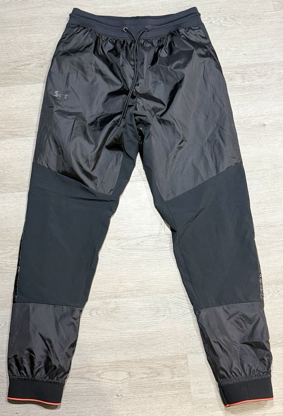 Under Armour Rush Legacy Athlete Recovery Pants Men’s Size M Black 1357076-590