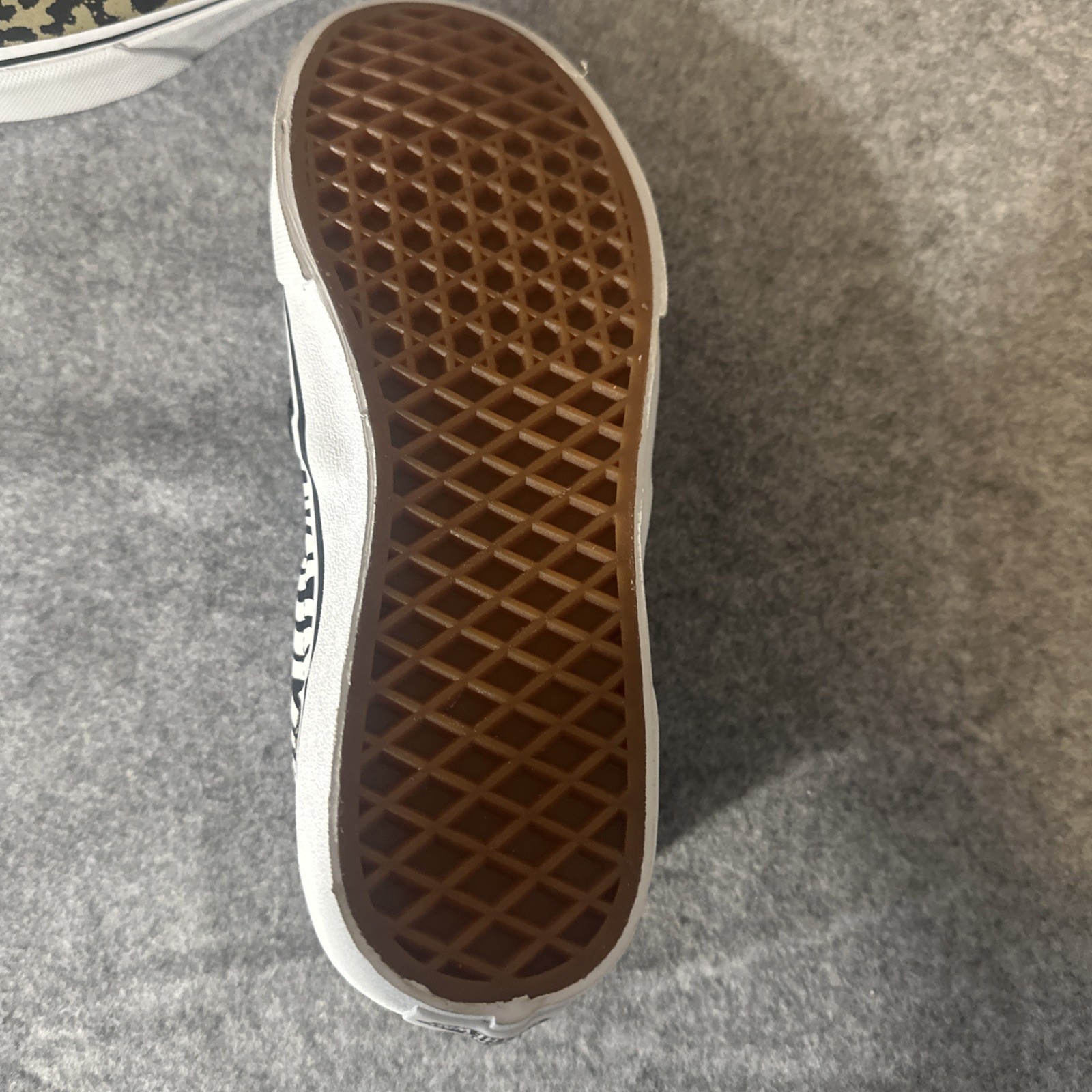 Vans Classic Slip-On Leopard Zebra Animal 5.5Y Women’s 7 VN0A4UH82JK Shoes New