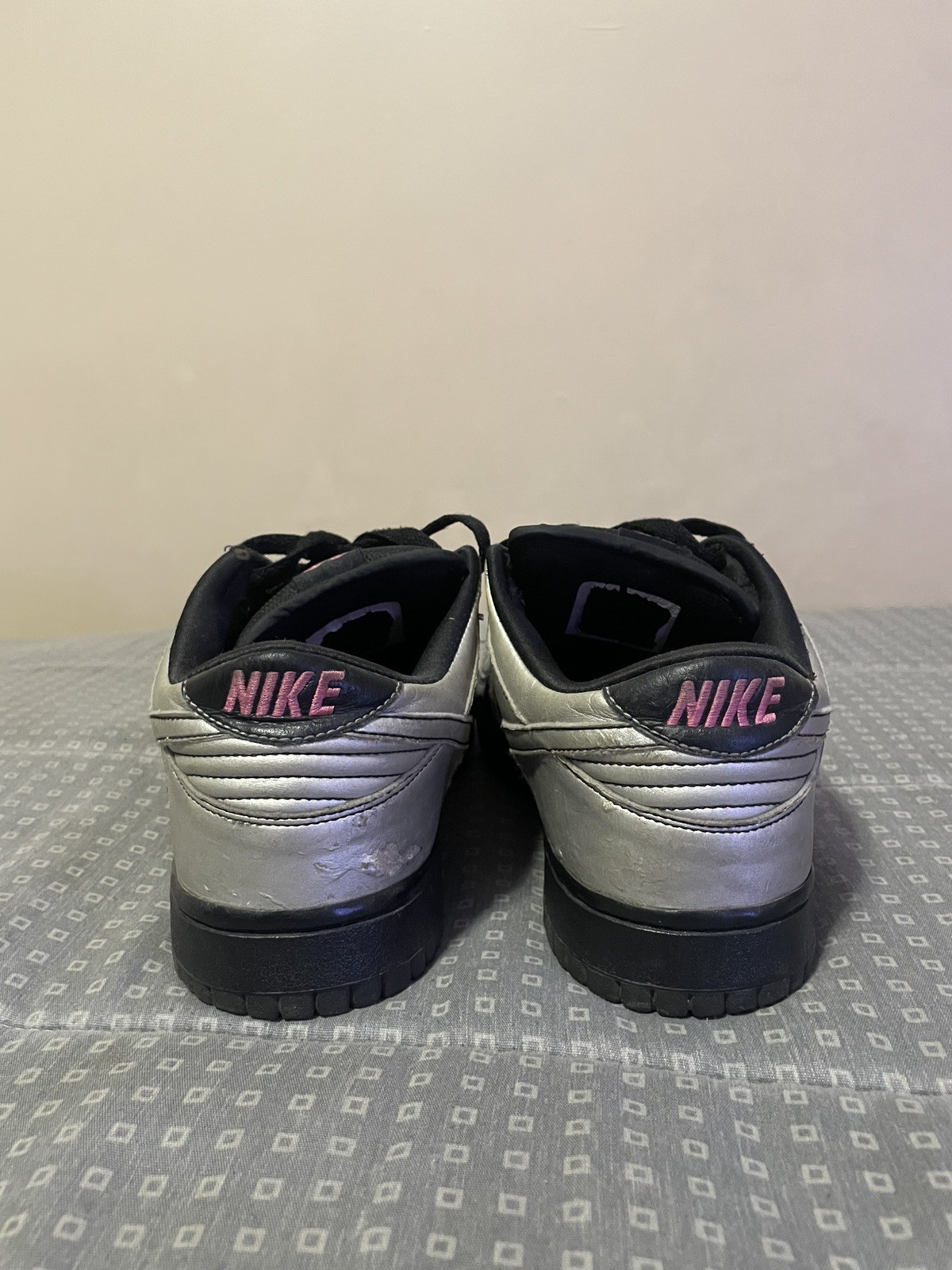 Nike Dunk Low 6.0 Black Metallic Silver Mens Size 9 Shoes