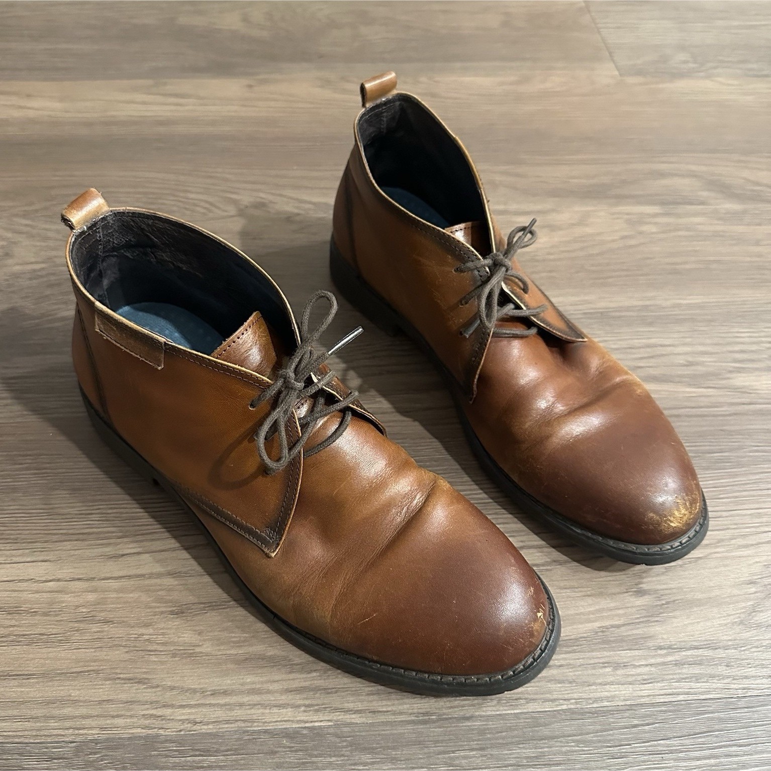 Brown Lace Up Hart Schaffner Marx Chukka Boots/Shoes. Men’s size 10.5