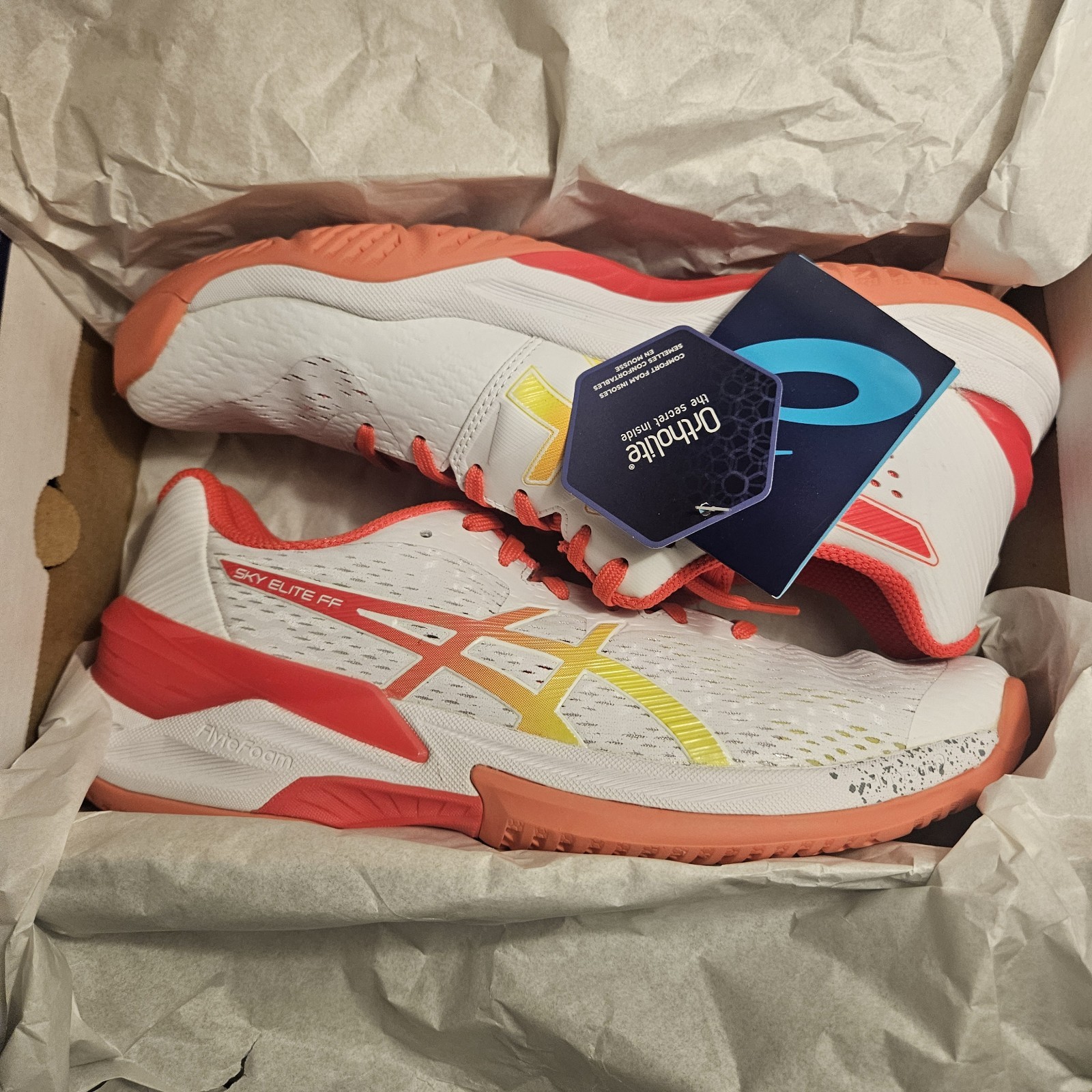 ASICS women’s Sky Elite FF Low Top Lace-Up Volleyball Sneakers White/Laser Pink