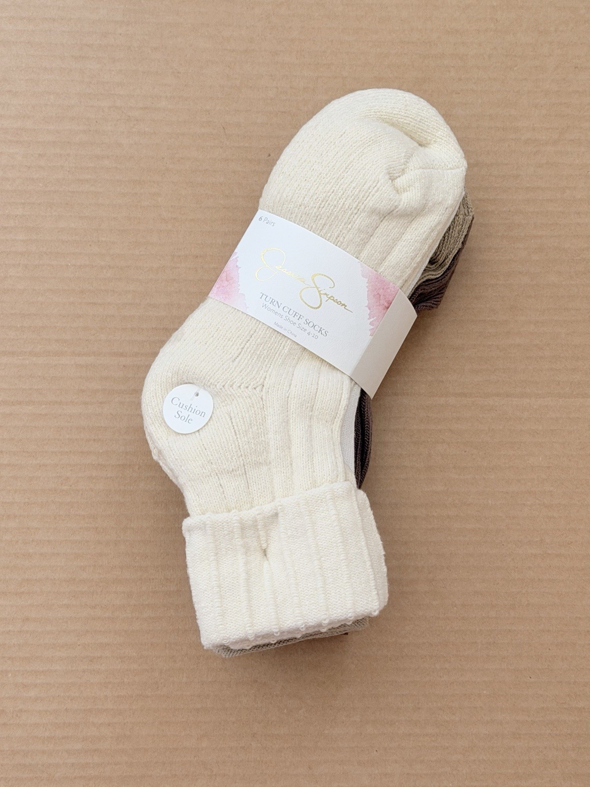 Jessica Simpson Turn Cuff Socks Women’s Shoe Size 4-10 | 6 Pairs- Ivory Multi