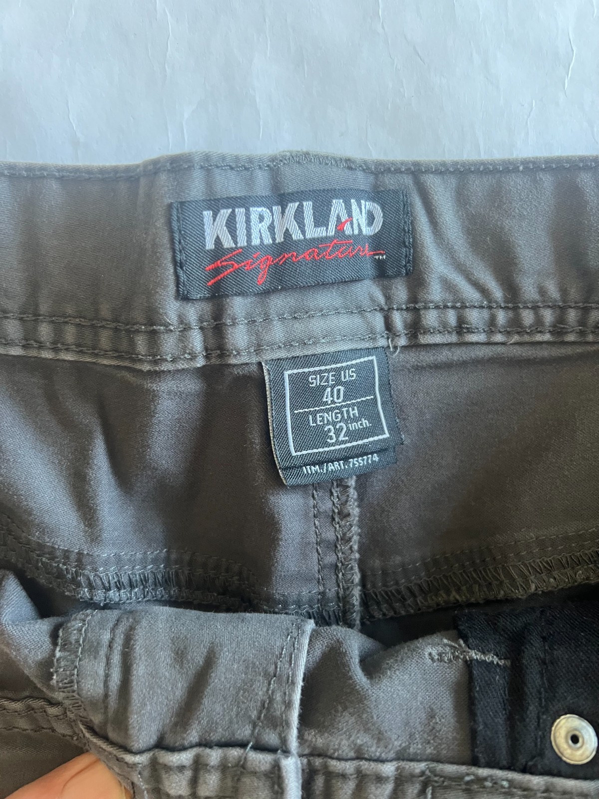 Men’s KIRKLAND SIGNATURE Gray Size 40×32 Zipper & Button Closure 5 Pockets Pants