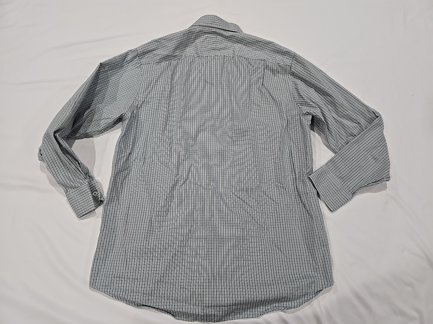 Charles Tyrwhitt Button Down Shirt 16 1/2 /35 Inches Green Gingham Preppy