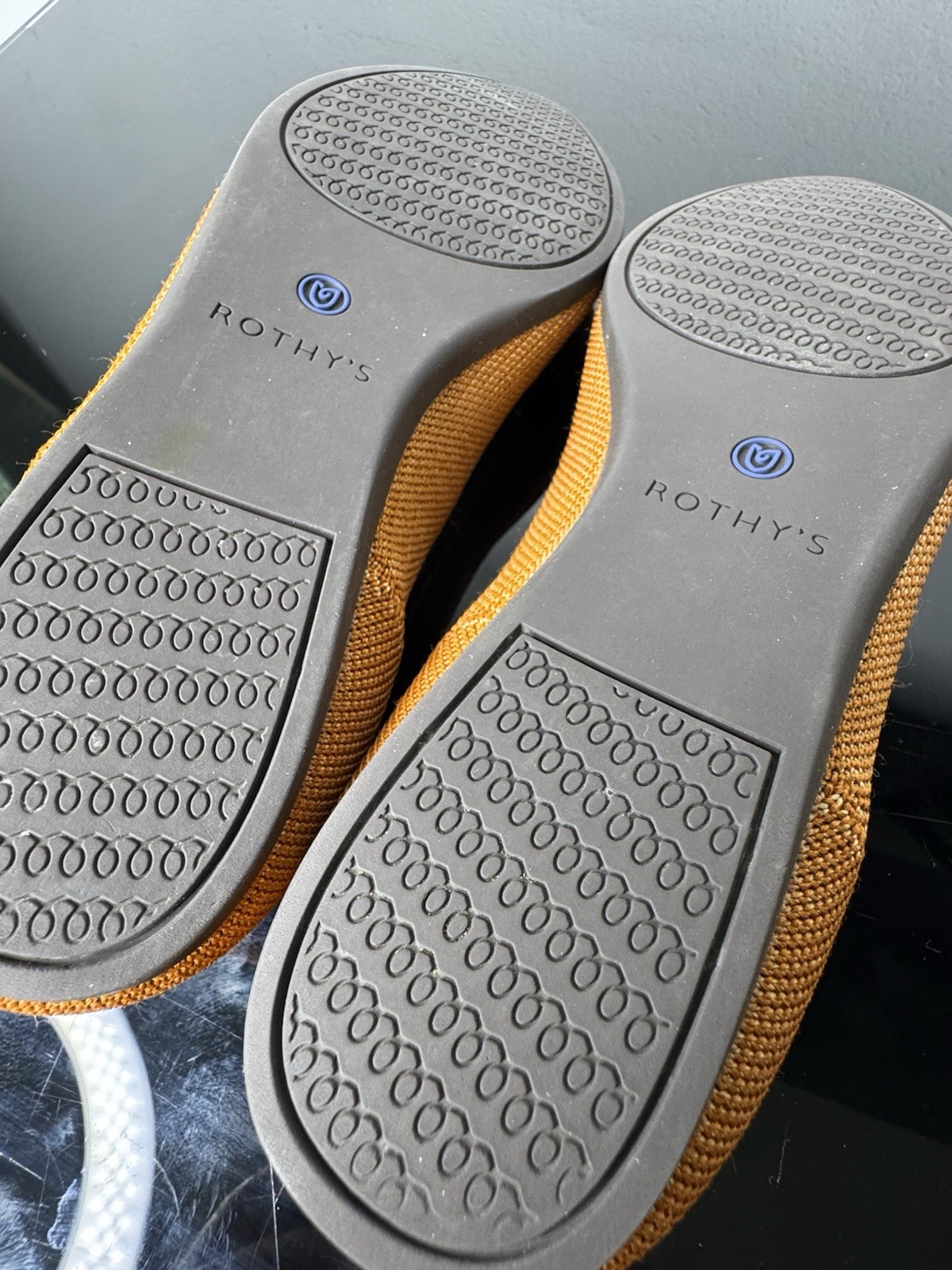 Rothy’s The Point Women’s Flats Marigold Yellow Size 7.5 Excellent Condition