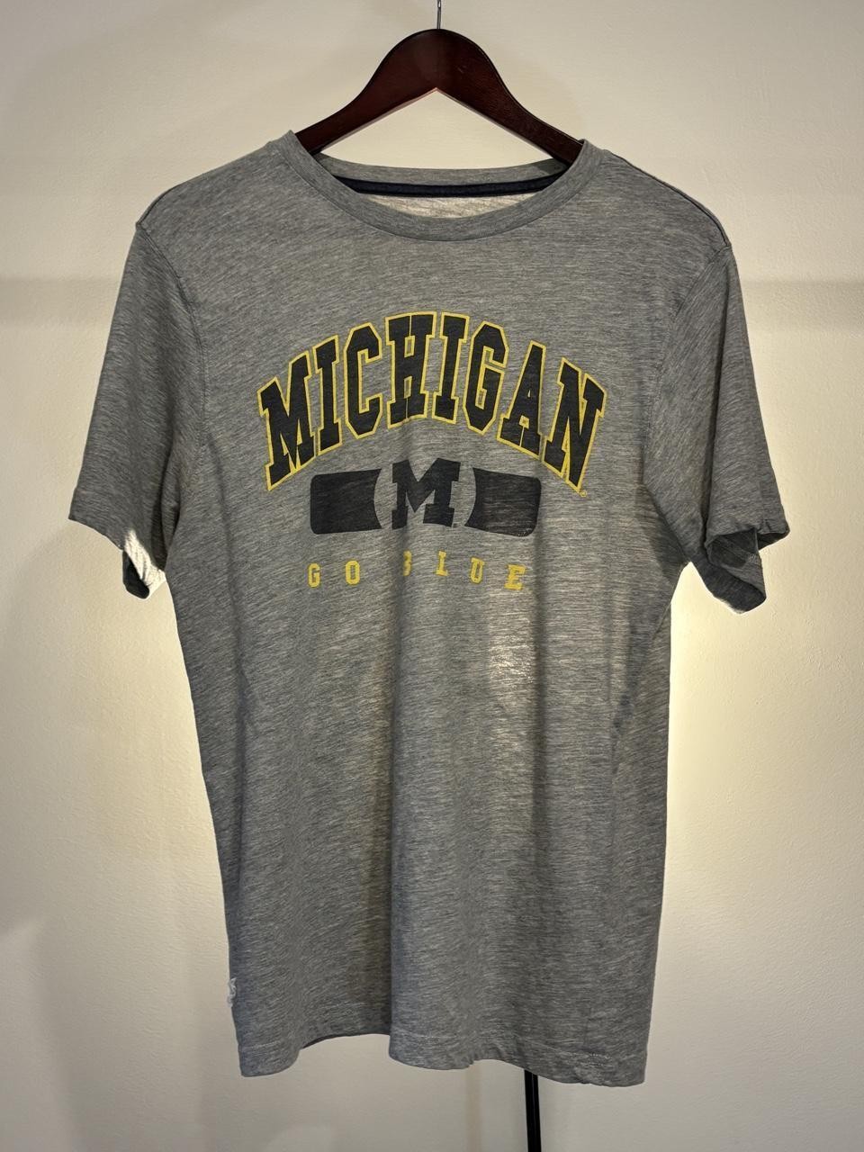 Men’s Grey Tshirt