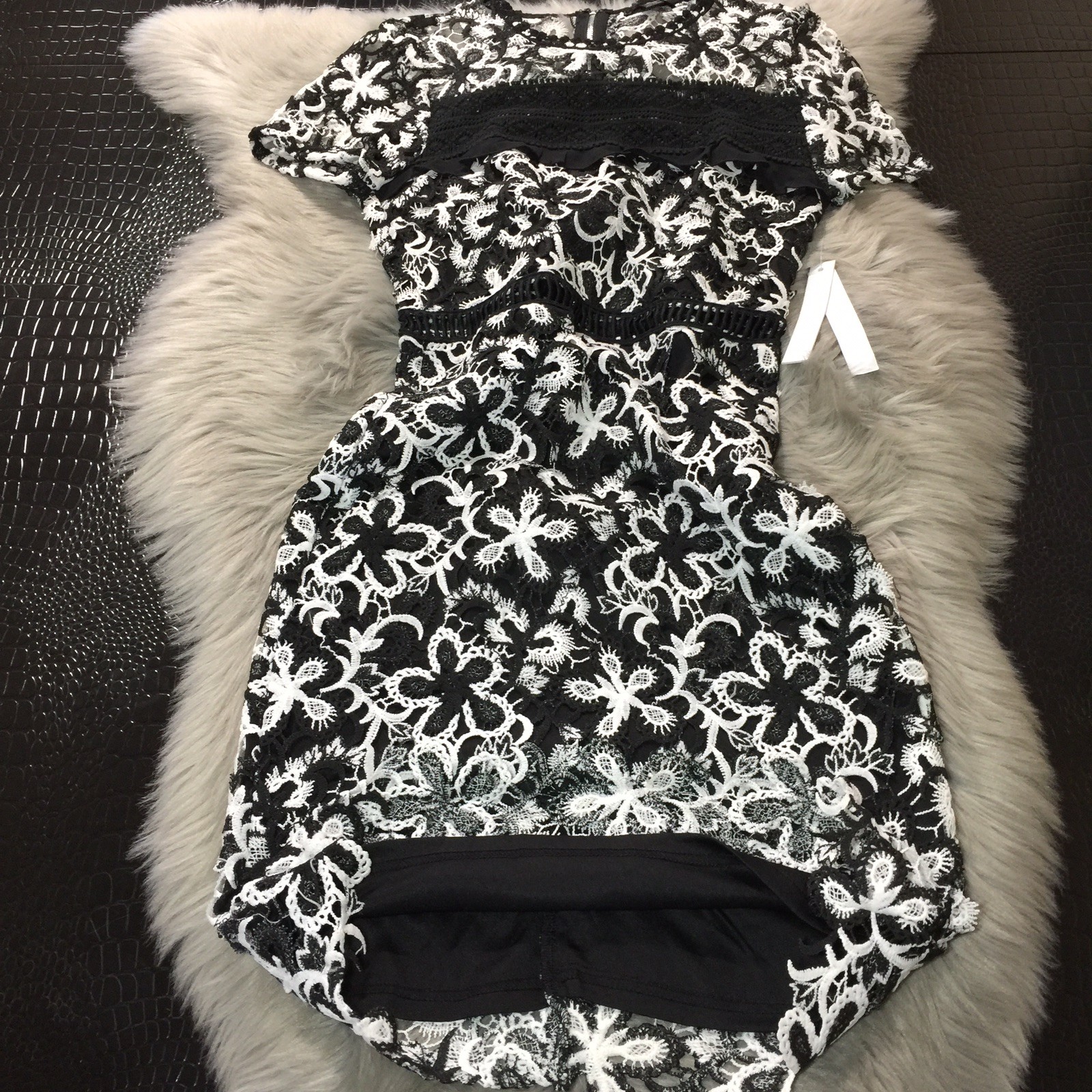 NWT Aqua Black White All Crochet Lace Dress Midi Size Small $118 Super Cute!