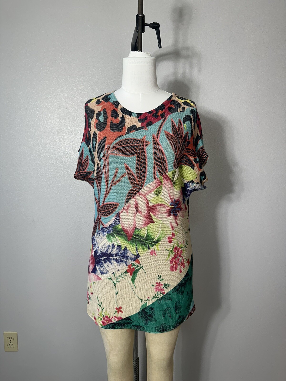 Madeleine Tunic Size 10/L Women’s Knitwear Tropical Floral Sweater Linen Cotton