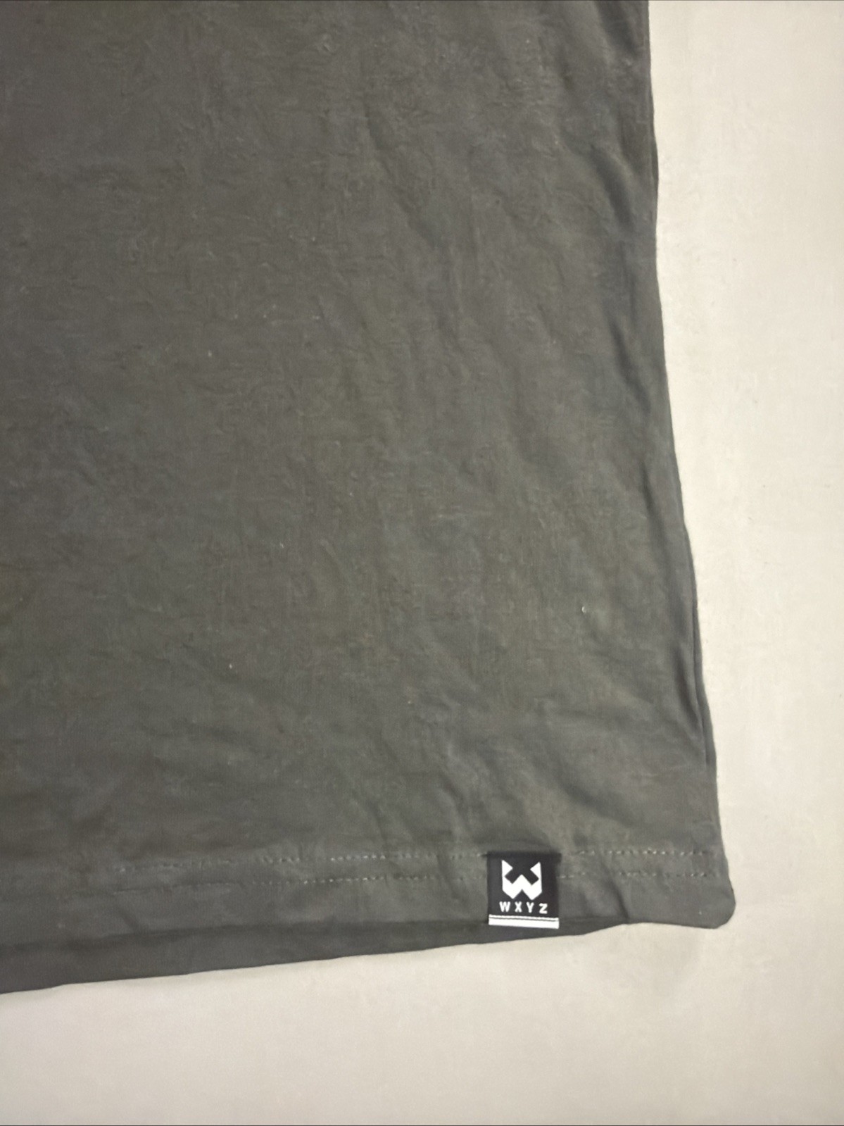 NWT WXYZ MFG CO Mens Medium Olive Green Boxy Utility Fit Limited Edition T-Shirt