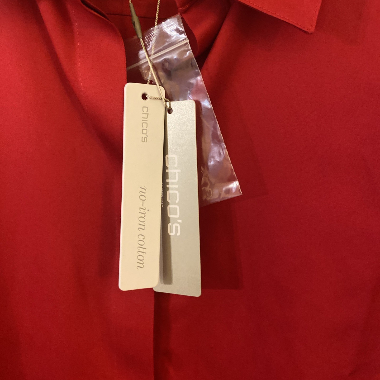 Chicos Shirt Size 3.5 (18) Red 3/4 Sleeve No Iron SateenButton Up Career Office