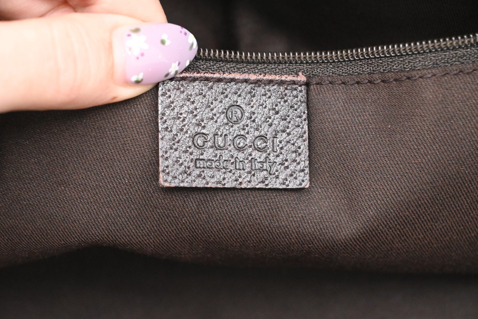Authentic Gucci GG Canvas Princy Handbag 161720