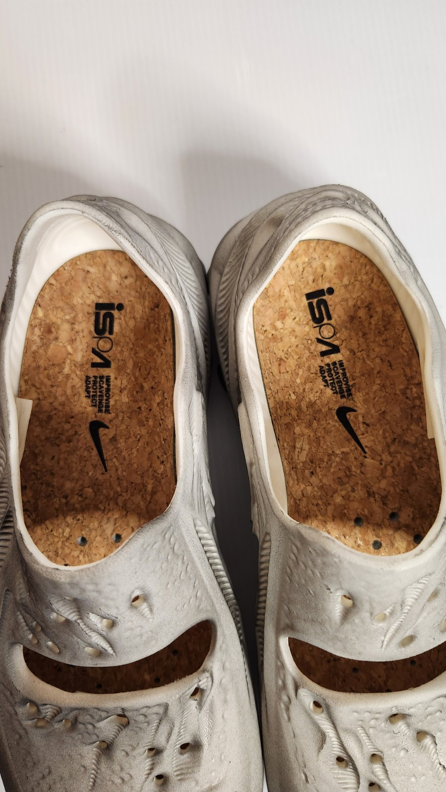 Nike ISPA Universal Nature White Sandal , Size 6 /7.5 wmns DM0886-103