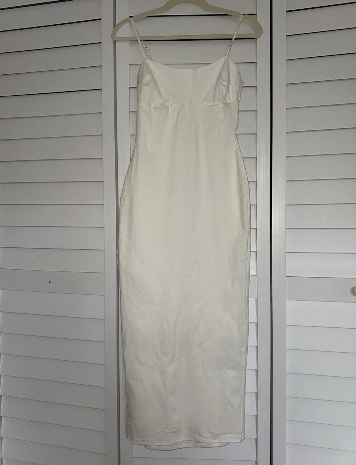 Bershka White Solid Square Neck Strappy Sleeveless Maxi Dress Size M