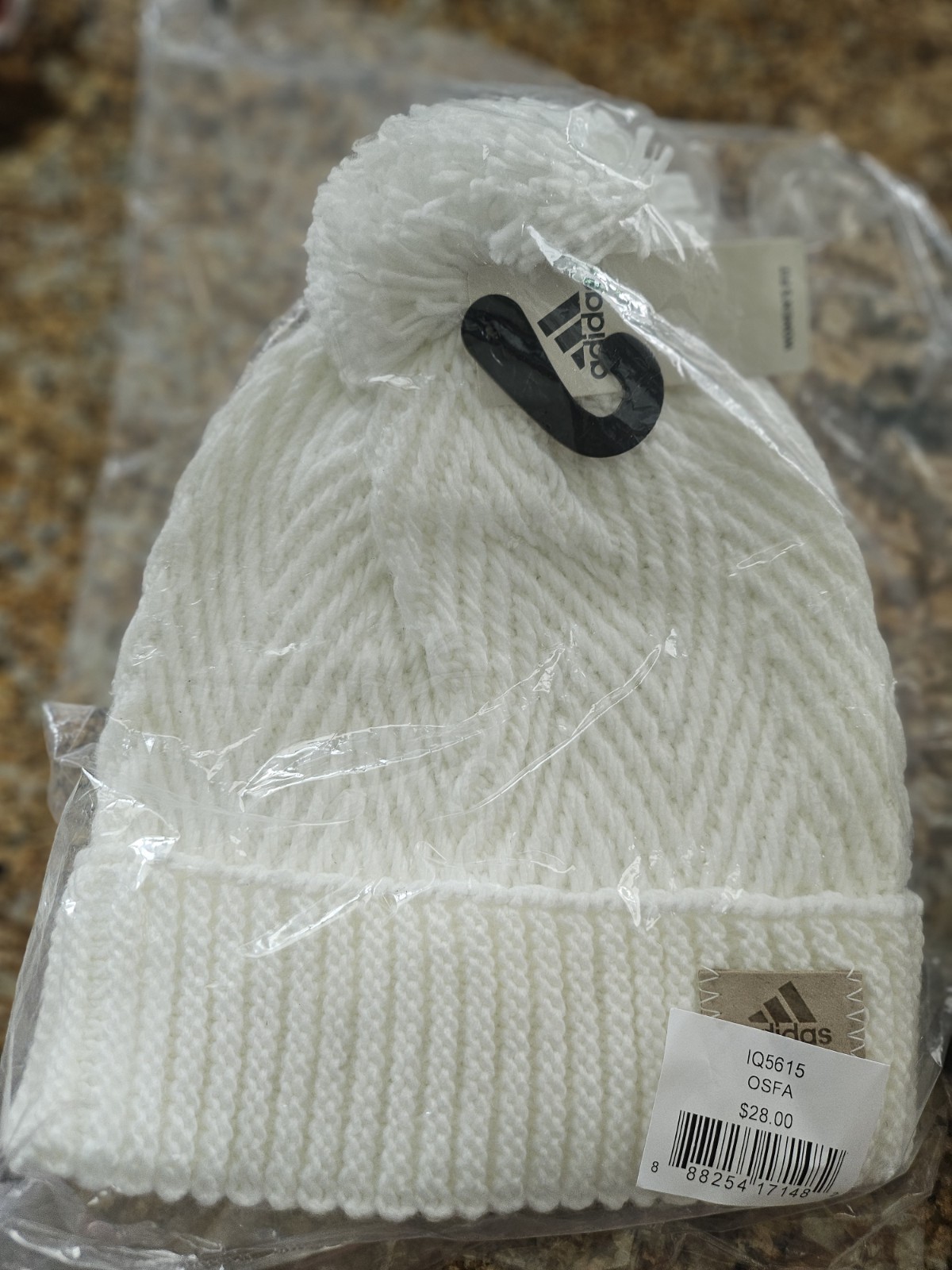 ADIDAS “Twilight 4 Ballie” Womens Cuffed Pom Knit Beanie Hat-OSFM WHITE NWT