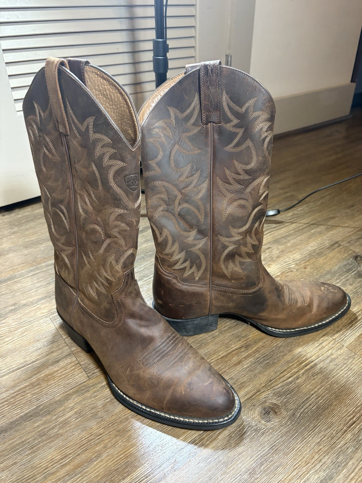 Ariat Mens 34725 Heritage R Toe Western Leather Pull On Cowboy Boots Size 11 D