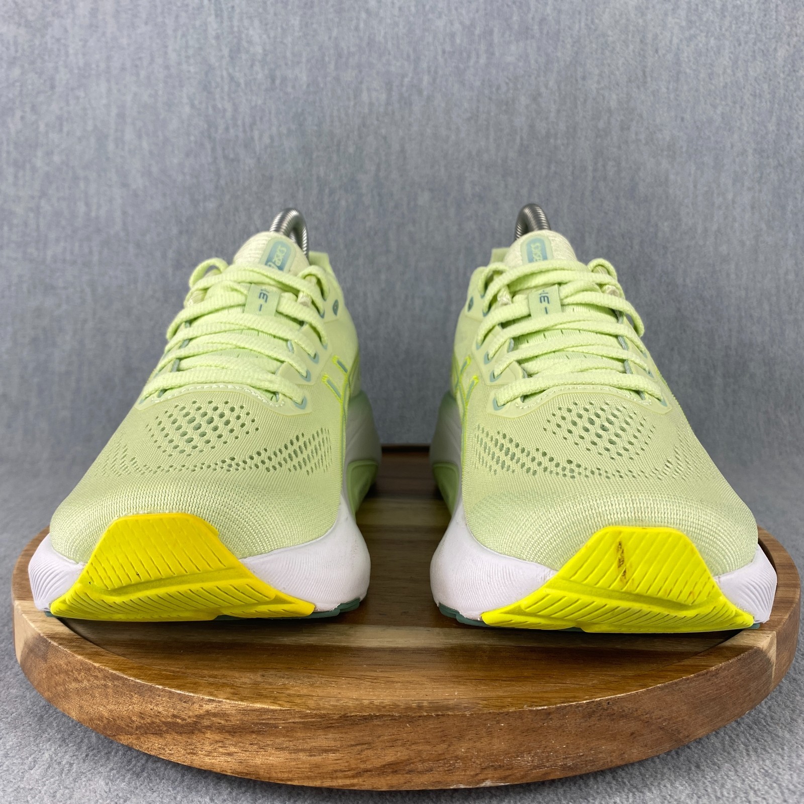 Asics Gel-Kayano 31 Shoes Womens Size 7.5 Lime Green Running Jogging Cool Matcha