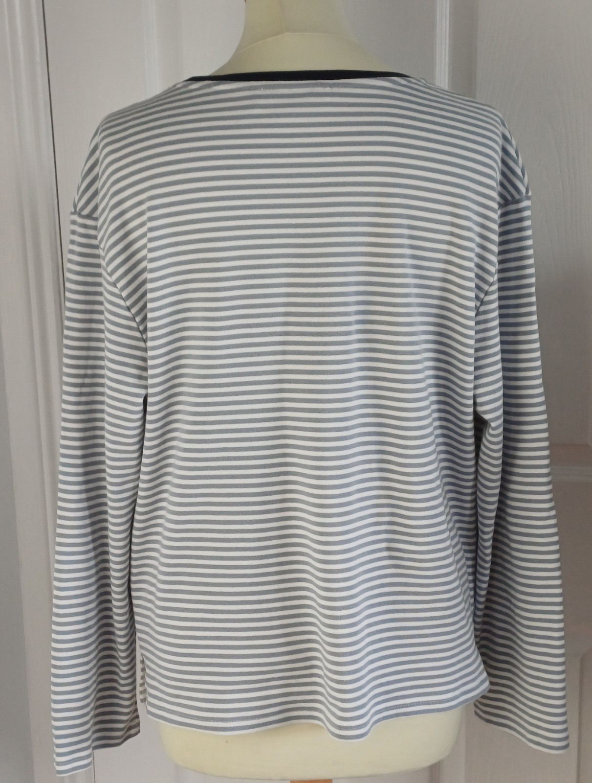 Kelly & Grace Weekend Jersey Top XXL Blue/Grey & White Stripey Long Sleeve GC