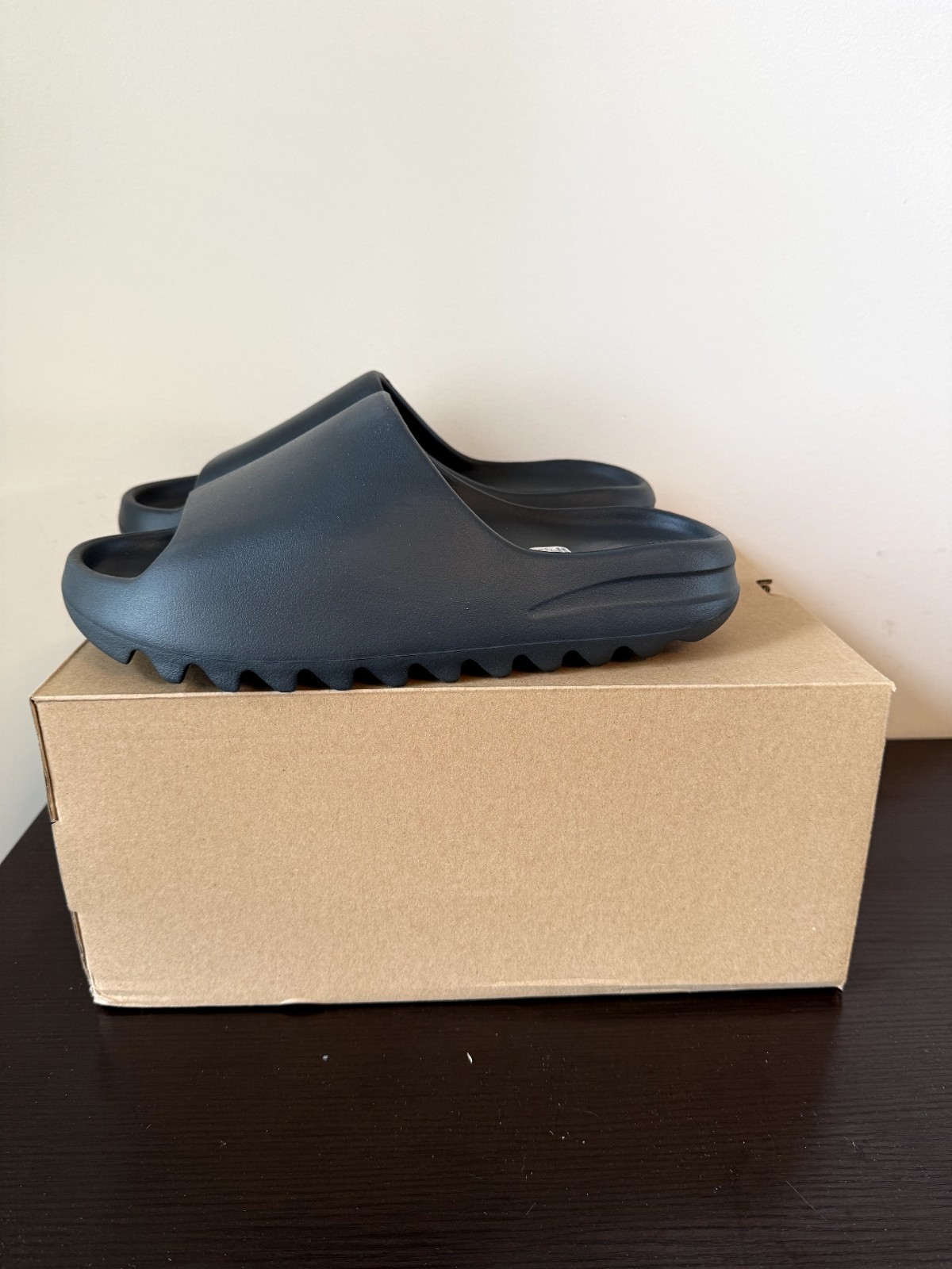 Adidas Yeezy Slide Granite ID4132 Sizes 5-12 100% Authentic