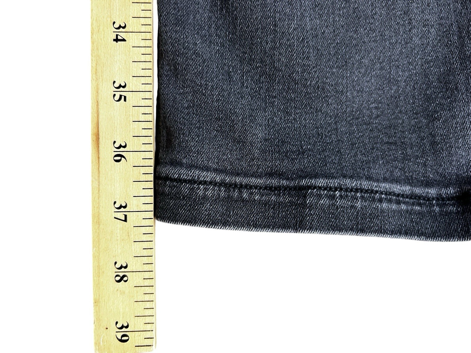 Spanx Jeans Womens Large Black Fade Mid Rise Mom Straight Leg Tummy Shaping