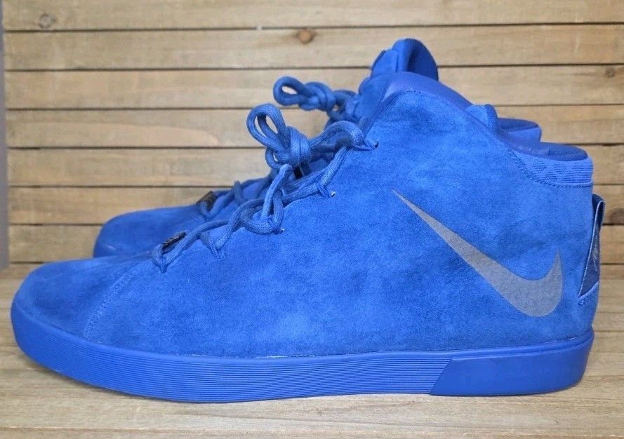 Nike LeBron XII 12 NSW Lifestyle QS Game Royal Suade 716417-400 James Sz 13 Shoe