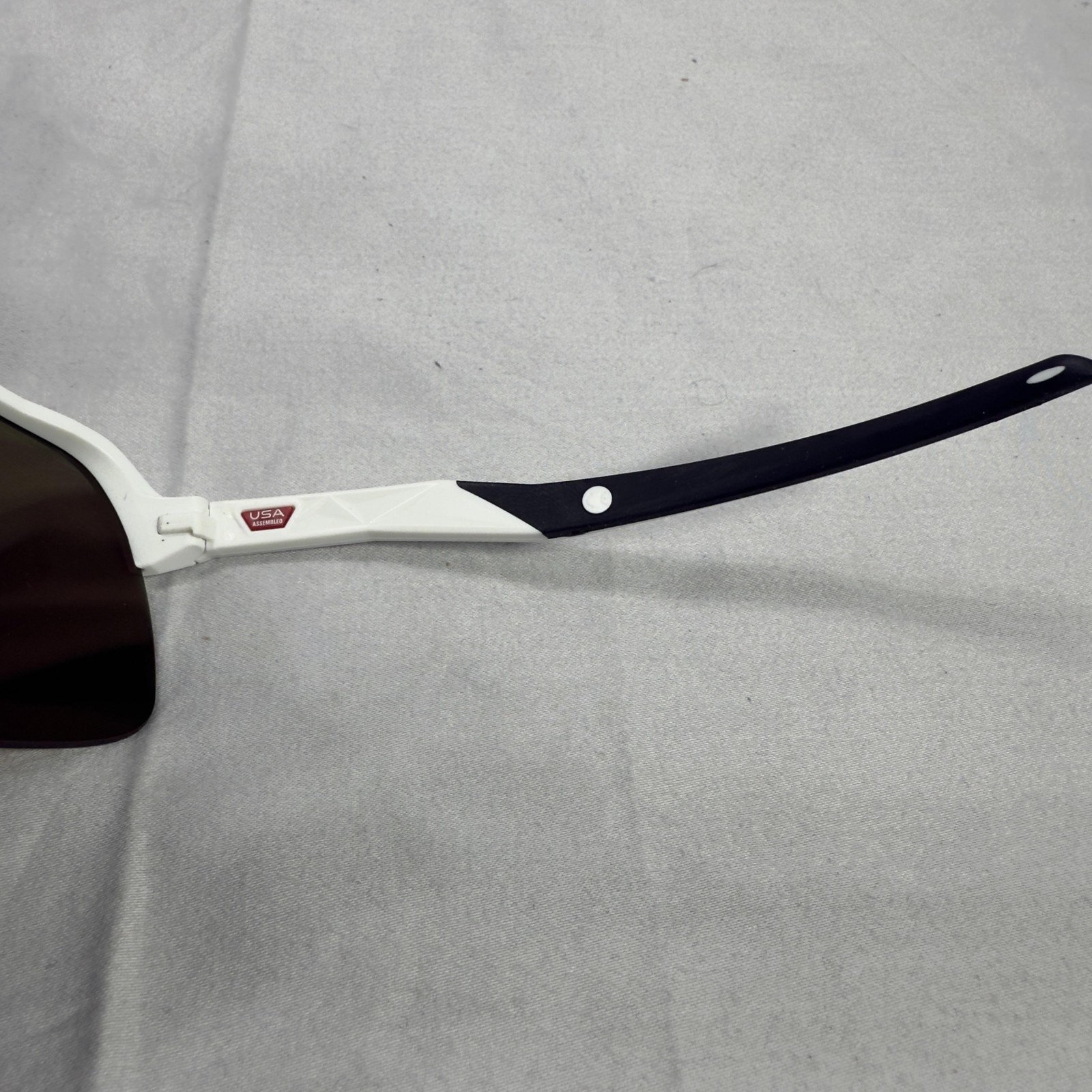 Oakley Sutro Sunglasses Mens One Size White Prizm Field Shield Sport UV400