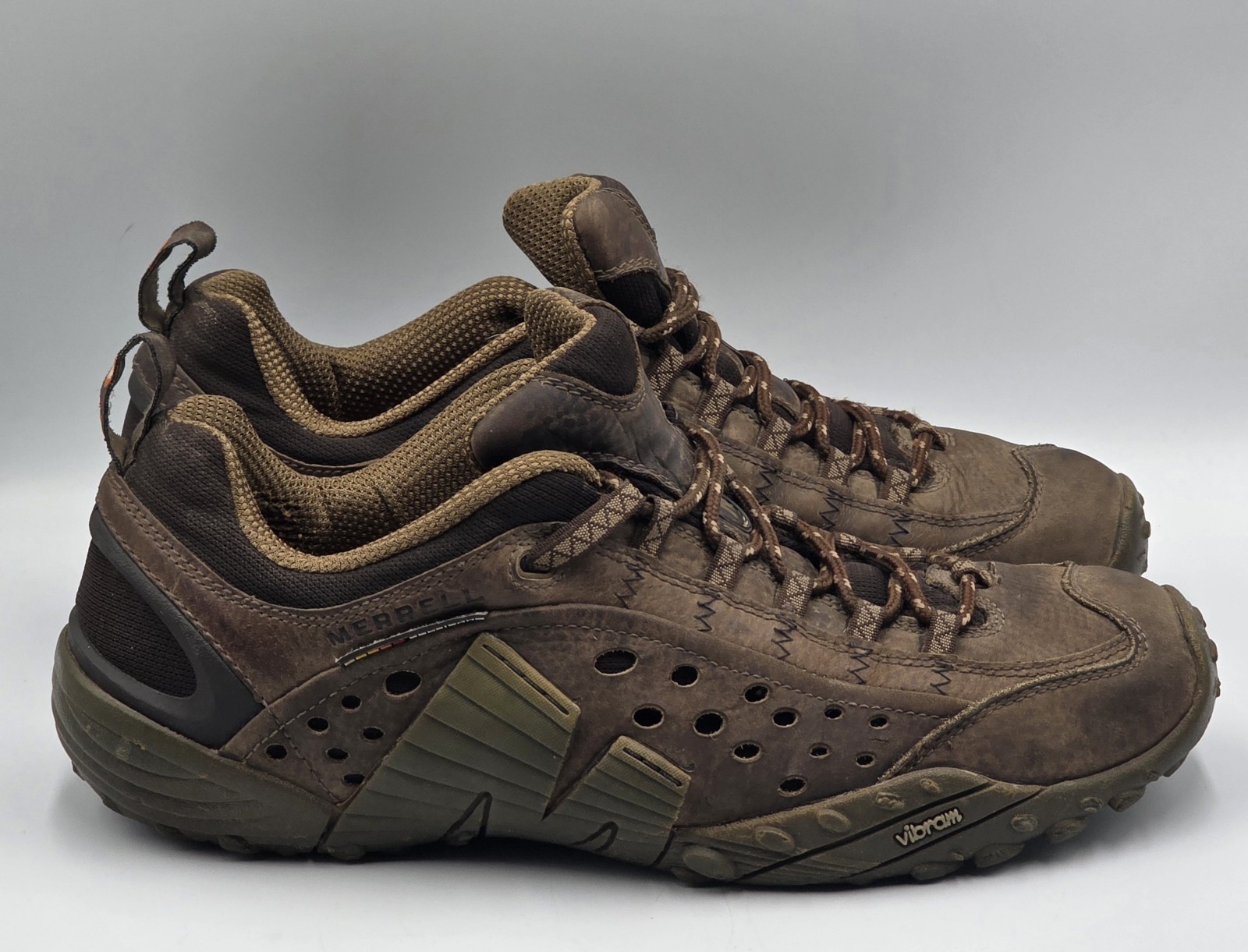 Merrell Intercept J75117 Men’s 10 Dark Brown Leather Hiking Trail Shoes