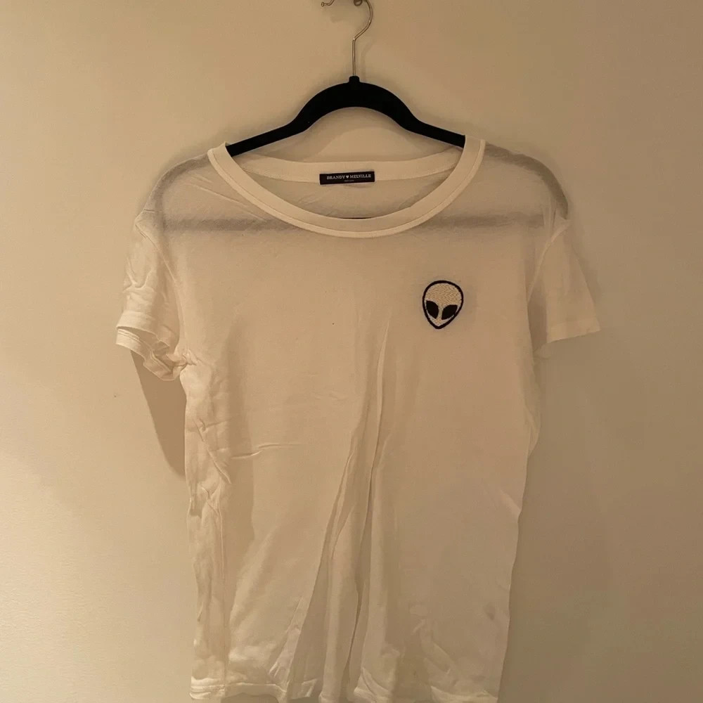 Brandy Melville White Alien Top