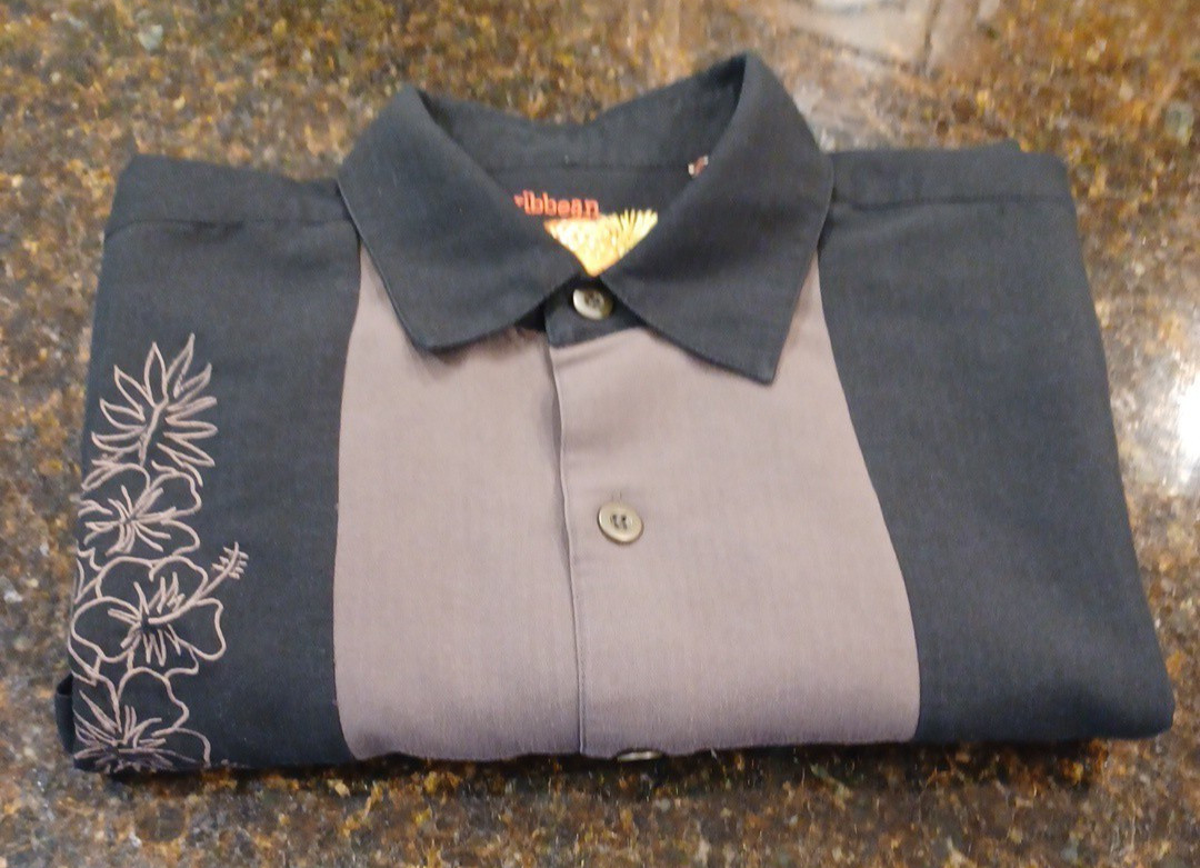 Caribbean Shirt Button Up Men’s Large Black Short Sleeve Shirt Rayon Blend