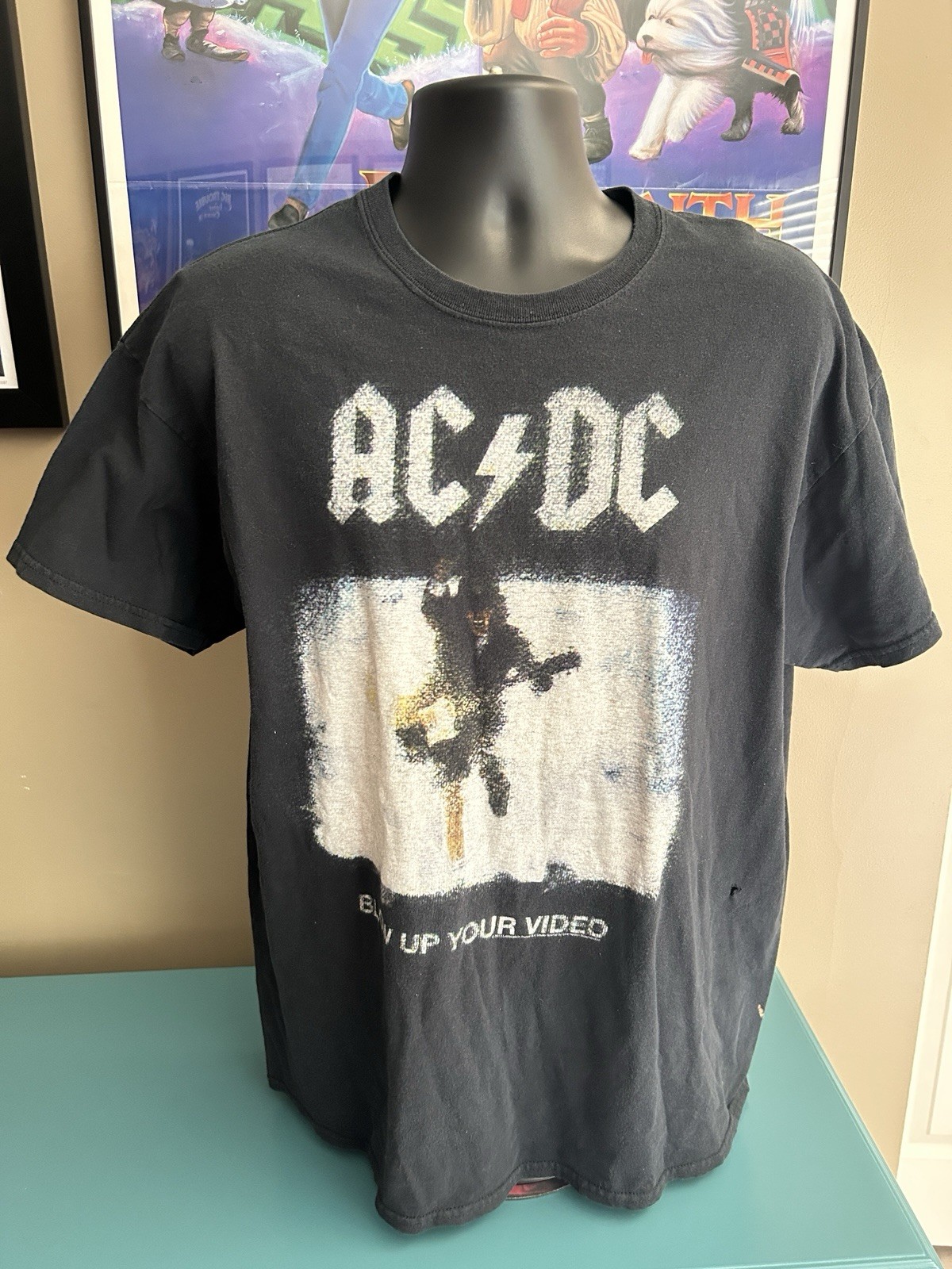 THRASHED 2013 AC/DC Band Blow Up Your Video Tagged XL T Shirt Merch Angus Young