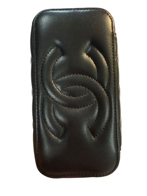 CHANEL Black Quilted Lambskin Vanity Case Crossbody Top Handle Bag MICROCHIPPED