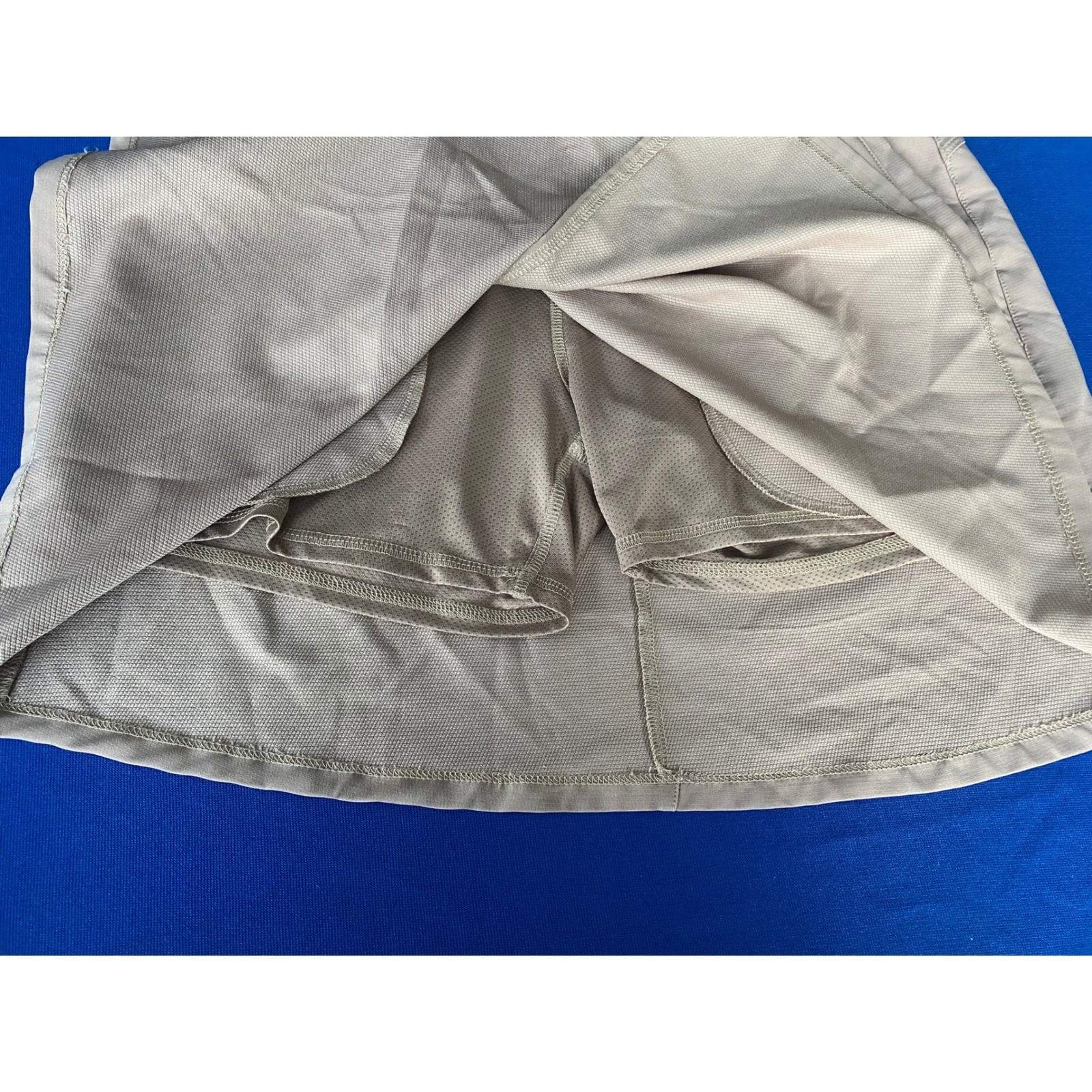 Free Country Explore Trail to Town Skort Tan Size Small NWT Activewear Hiking