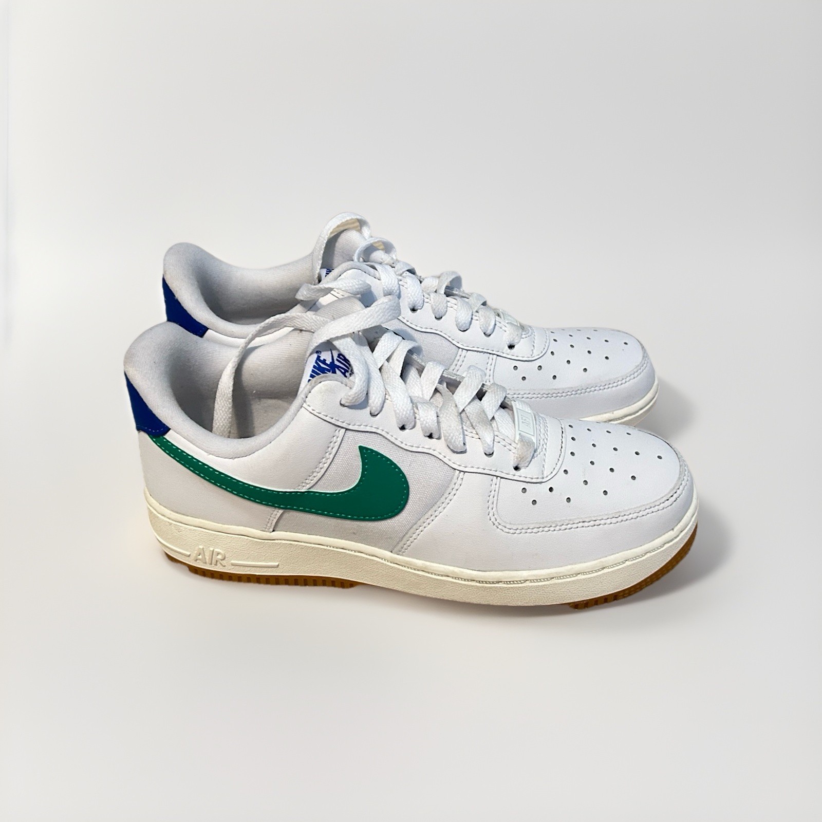 Nike Air Force 1 Low Top Men’s Lace-Up Sneakers White Green Blue Solid