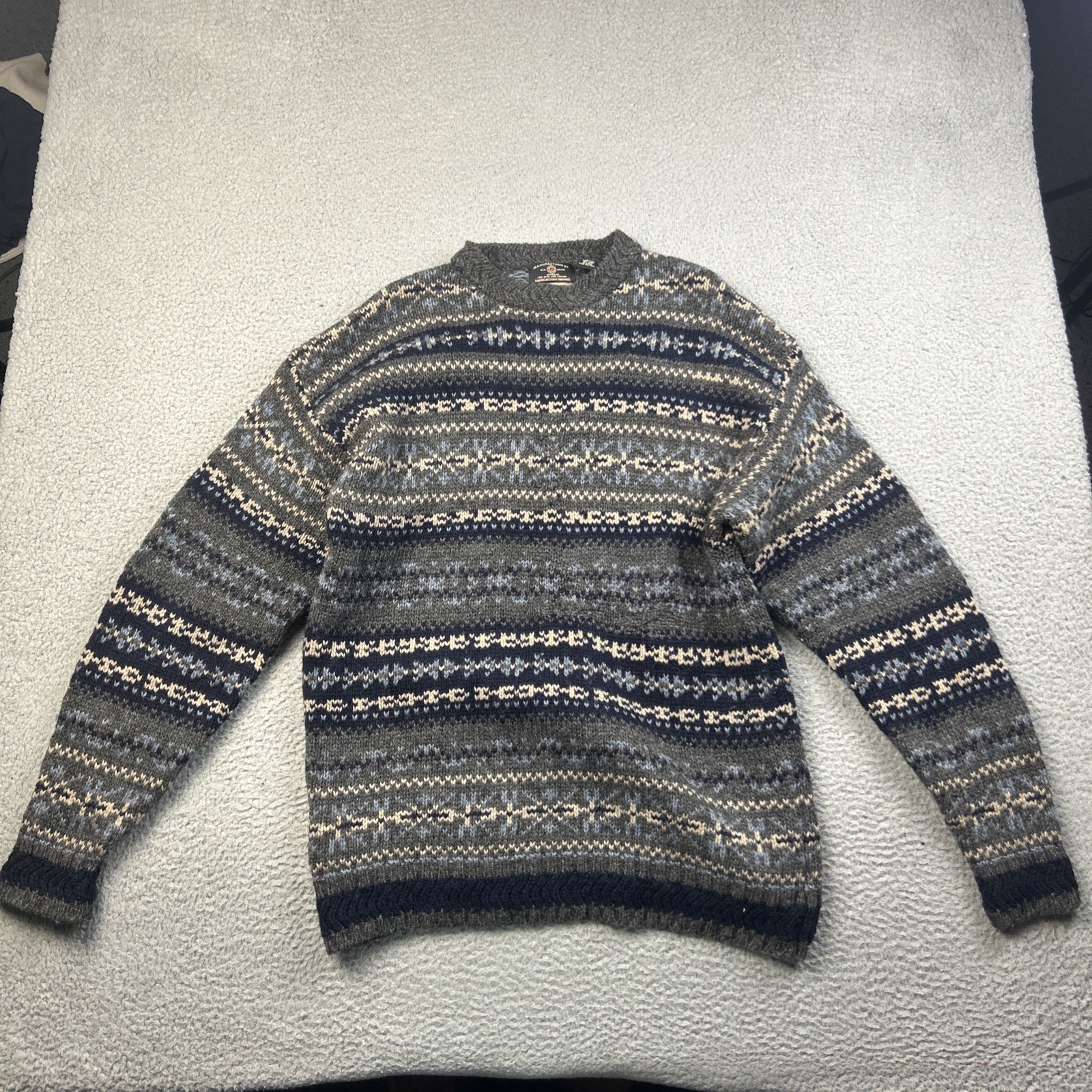 Vintage American Eagle Outfitters Wool Knit Sweater Size Medium