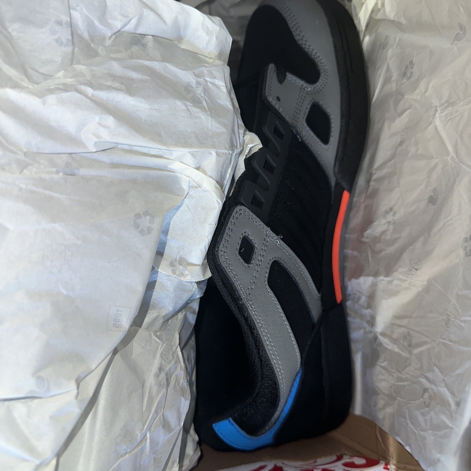DVS Celsius Black/Charcoal/Blue/Fiery Red Shoe 11.5 US/ 10.5 UK DVS Shoes Men’s