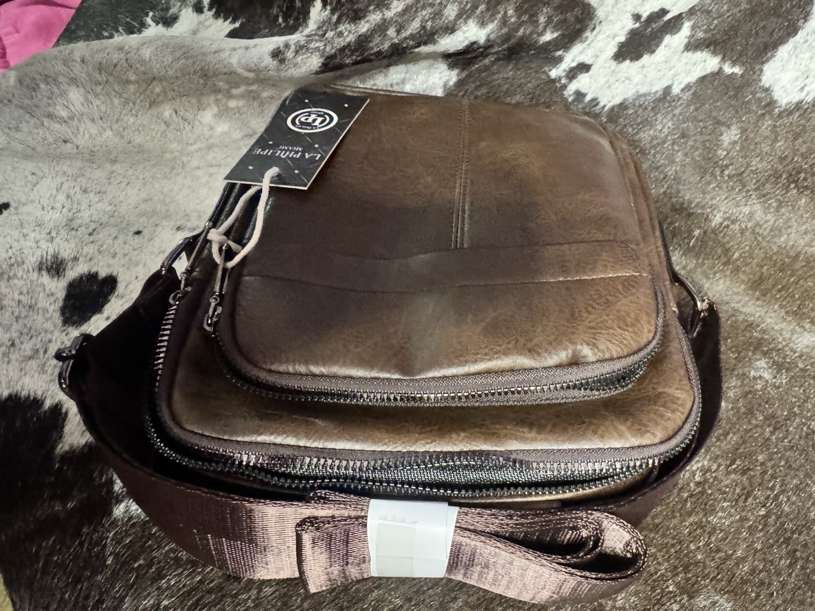 La Philipe Miami Men’s Cross Body Leather Messenger Bag Dark Brown NWT