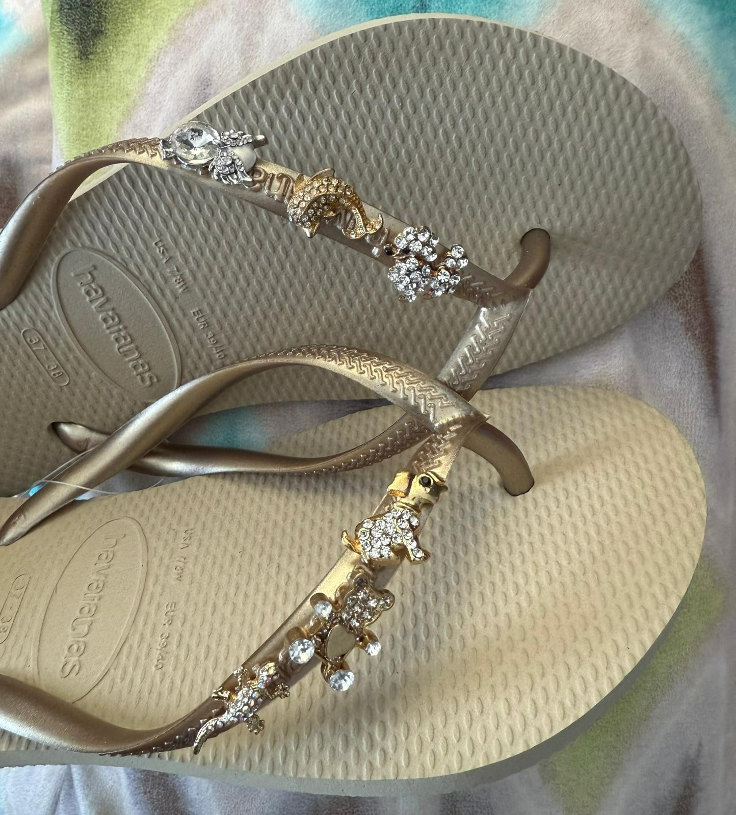 Original Havaianas Slim Flip Flops Women with 6 Charms and Personalized
