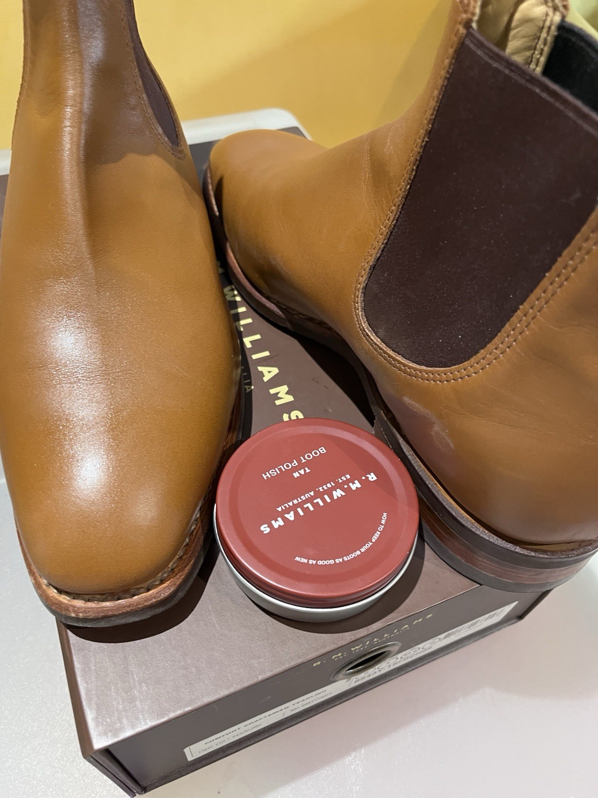 RM Williams Comfort Craftsman Tan UK/AU 9G (~US 10) Chelsea boot