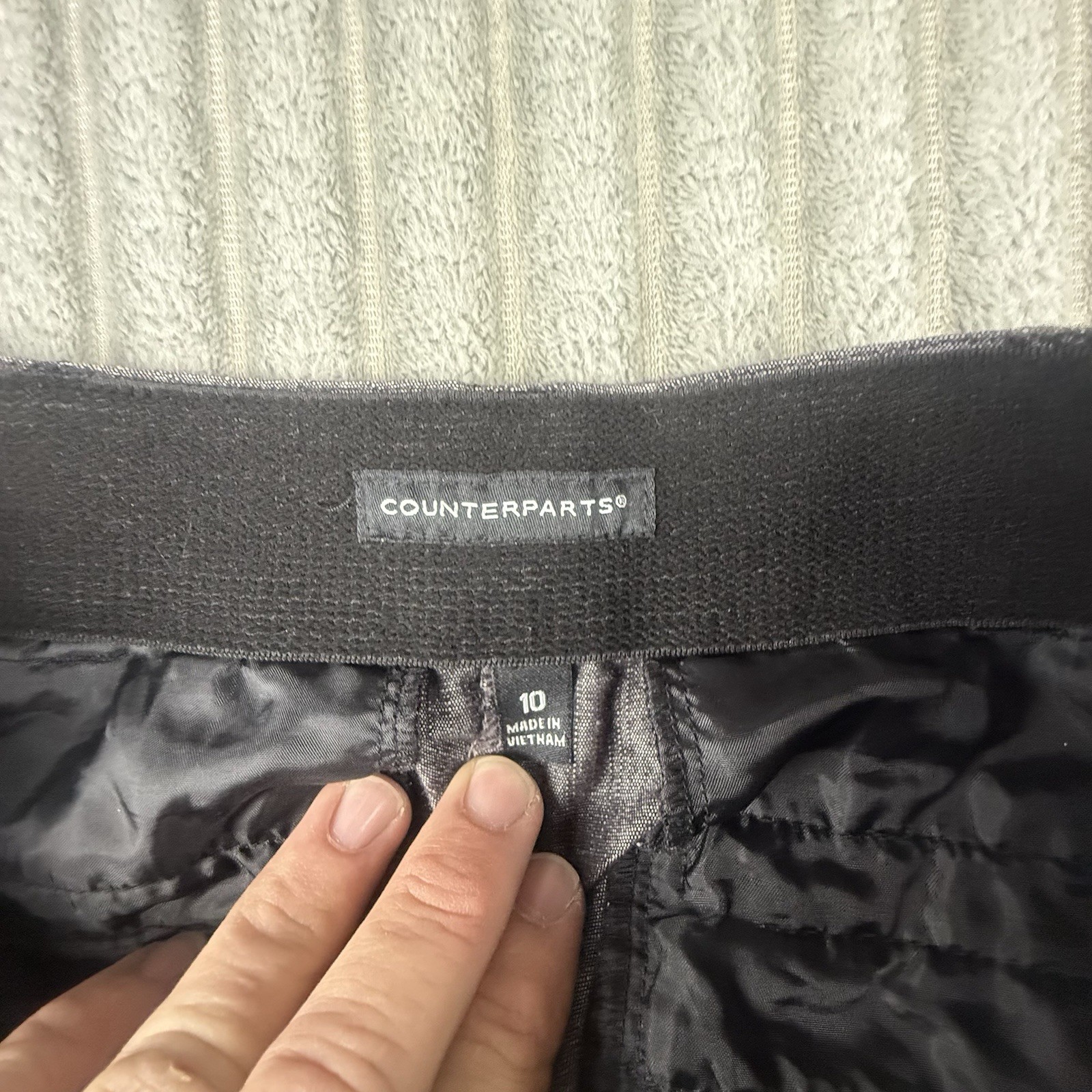 Counterparts Womens Cropped Pants Size 10 (31×23) Gray Capri Stretch Trouser