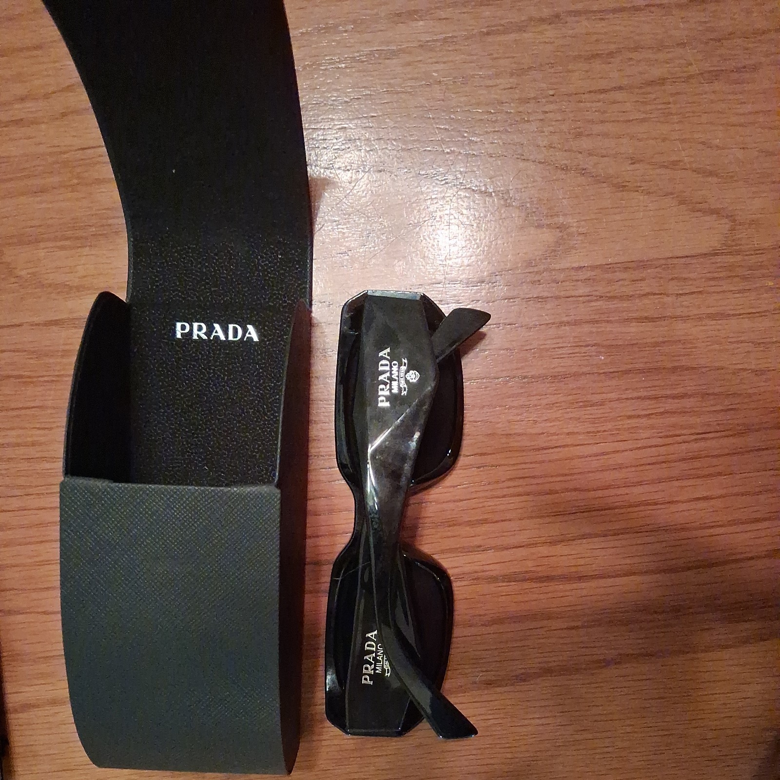 PRADA Milano SPR17WS 49*20-145 Black Dark Grey Lens UNISEX Sunglasses Kool