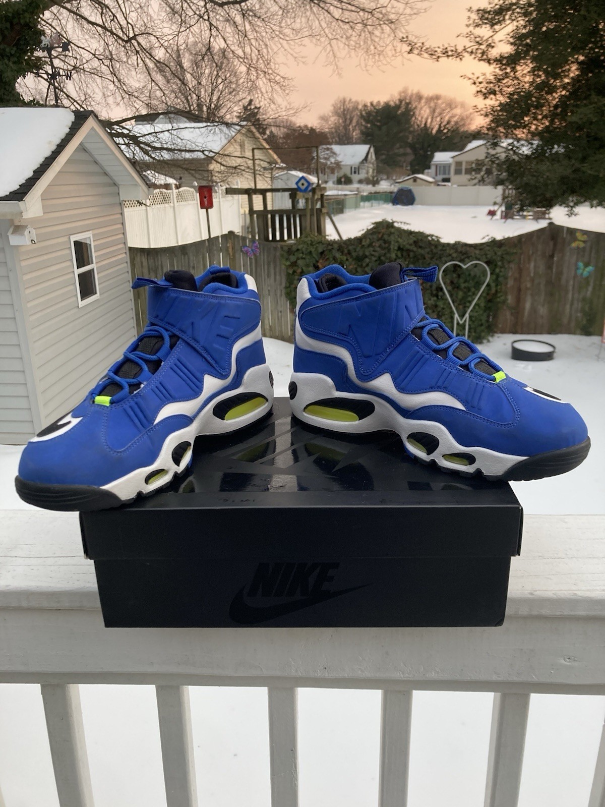 Nike Air Griffey Max 1 Varsity Royal Volt Size 9.5 mens custom