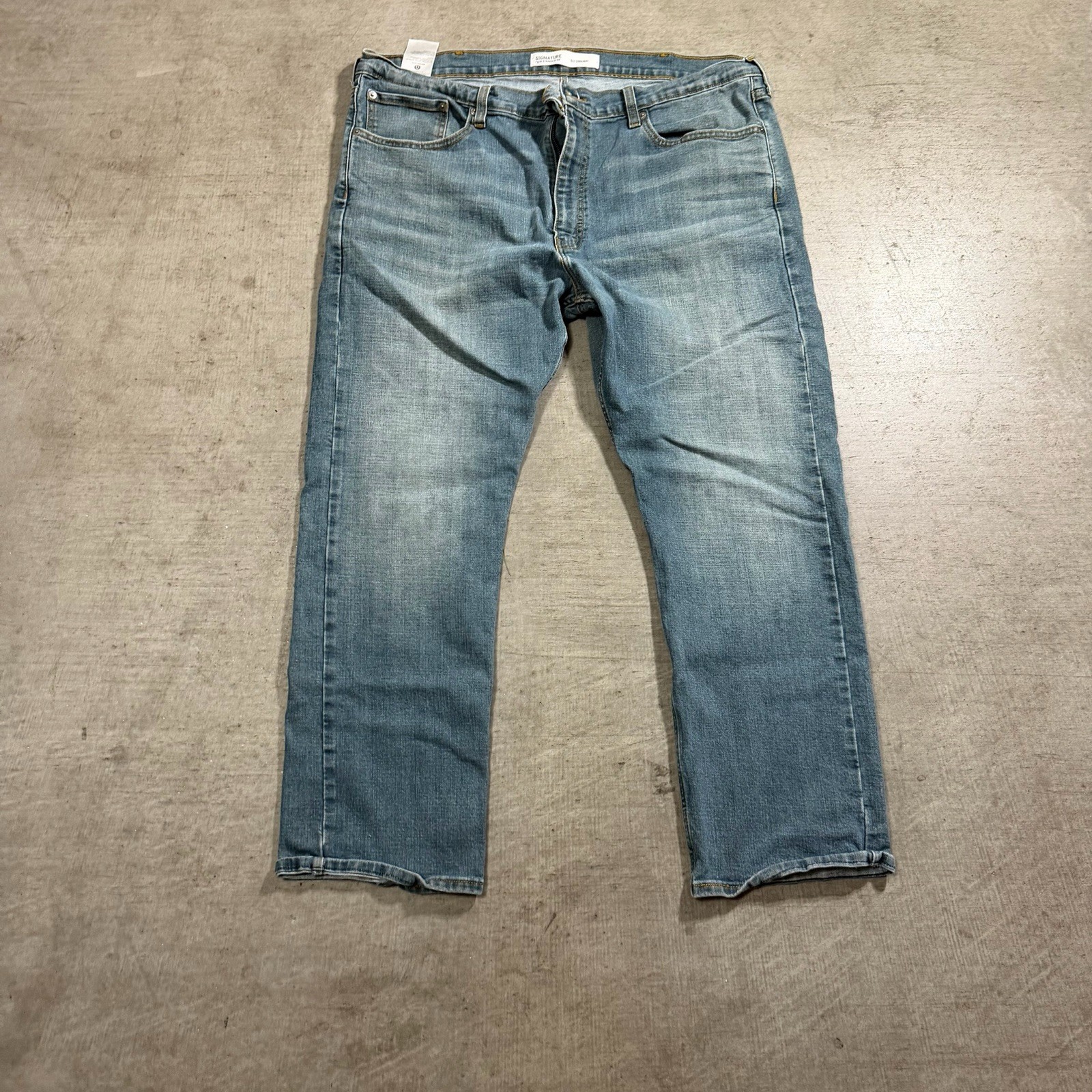 Levi Signature, 40/30 Men’s 513 Denim Slim Fit Straight Jeans – Blue