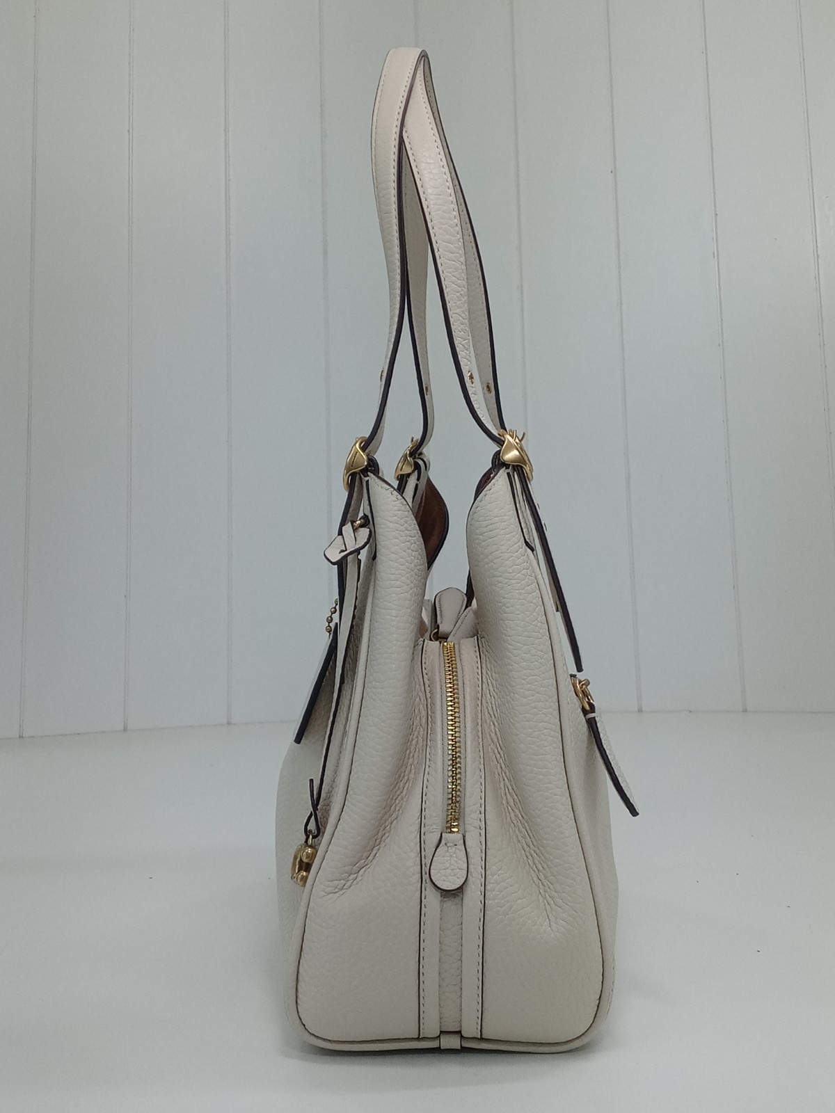 Coach Lori Shoulder Bag Purse Ivory Chalk Pebbled Leather Bag No Dust Bag